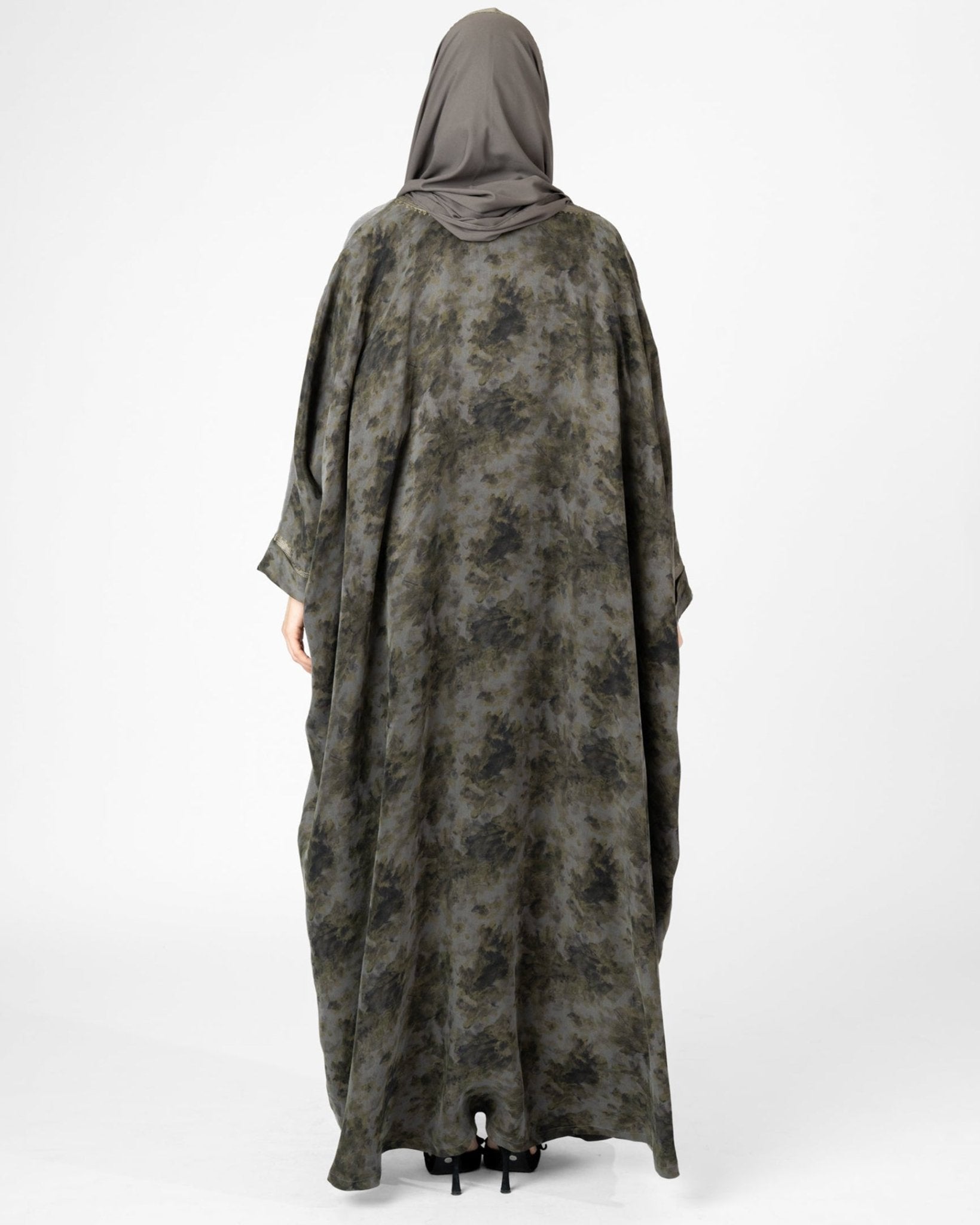 MRAAS2603 - Gray Washed Silk Abaya - MRAISHA - MIRA Y MANO