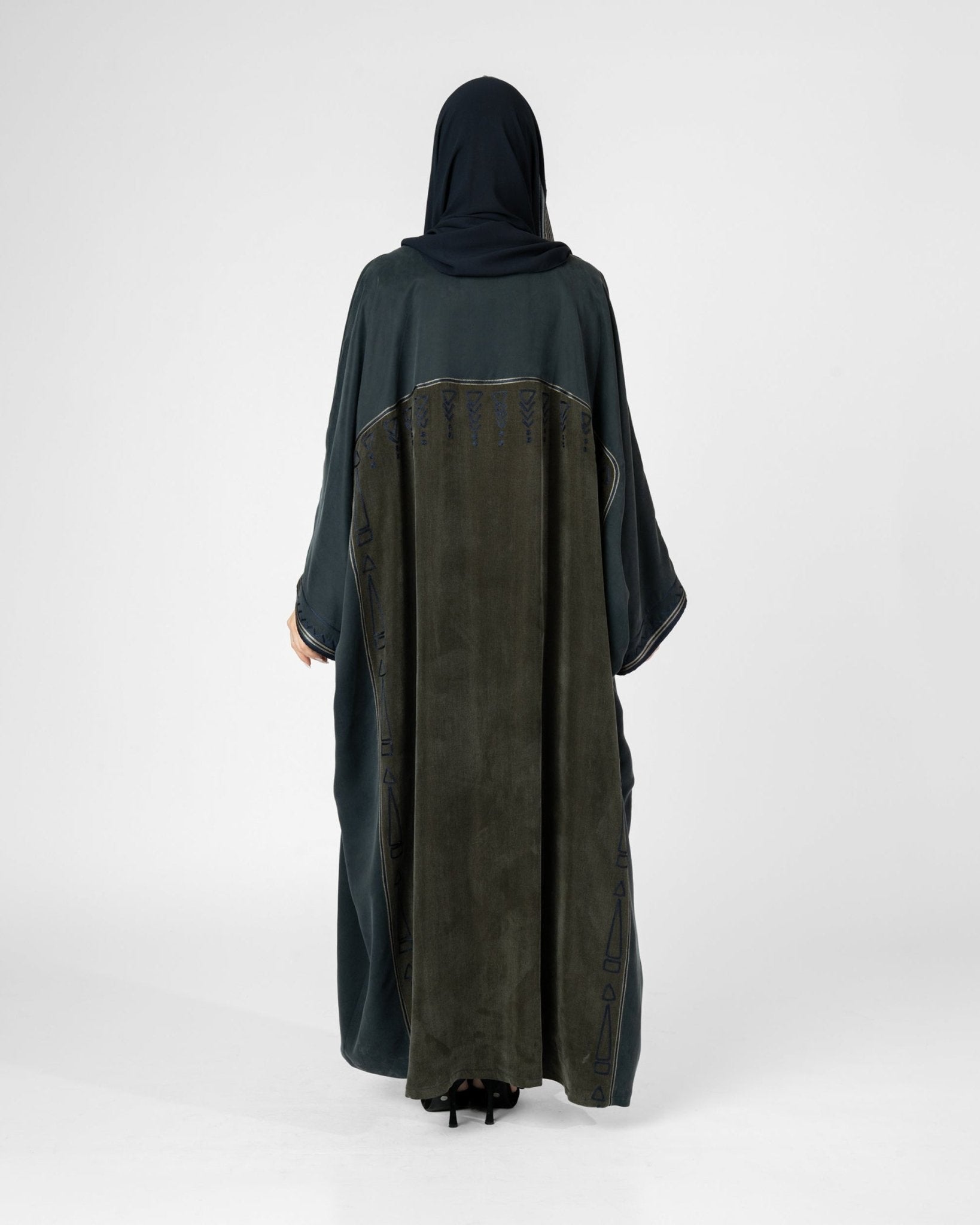 MRAAS2642 - Dark Olive Green Washed Silk Abaya Set - MRAISHA - MIRA Y MANO