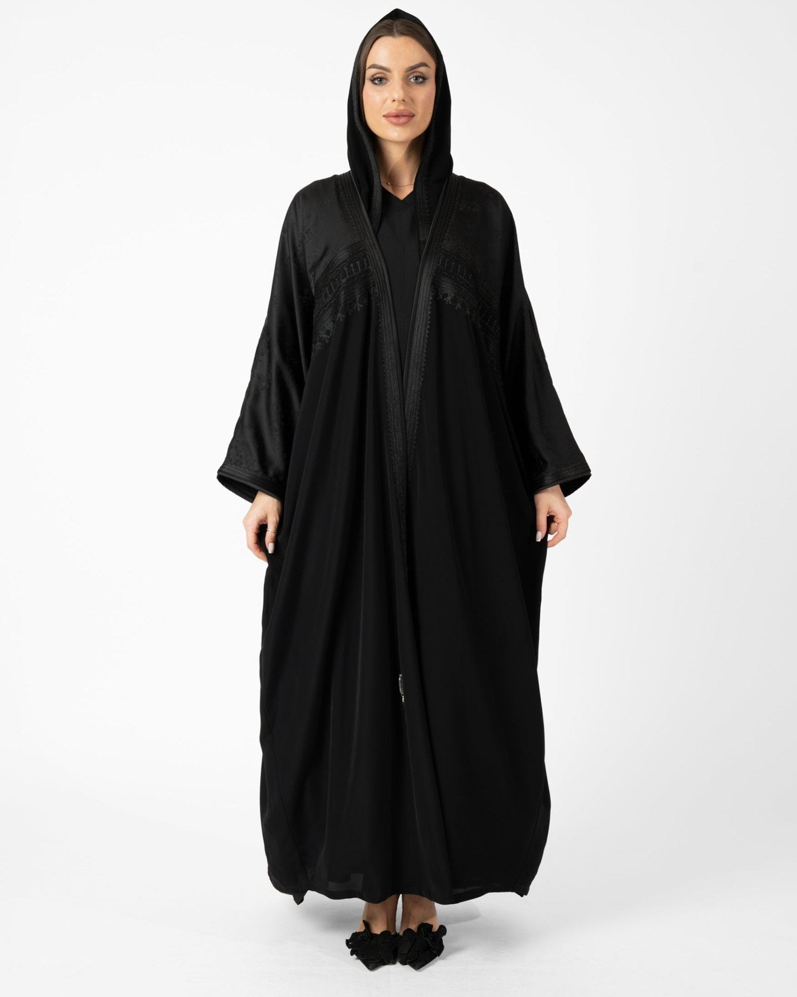 MRAAS2645 - Black Jacquard Abaya - MRAISHA - MIRA Y MANO