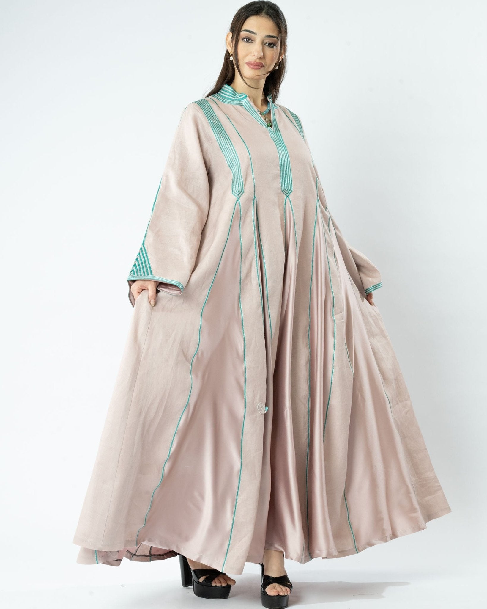 MRADS2610 JALABIAH - MRAISHA - MIRA Y MANO
