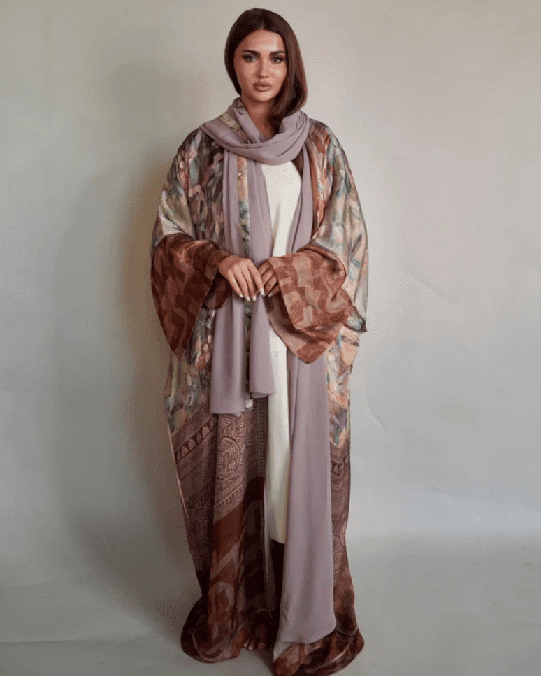 BLOOM ABAYA - NAKHLAH - MIRA Y MANO