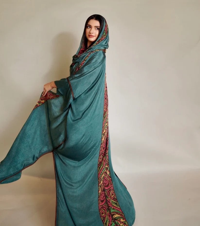 OCEAN GREEN ABAYA - NAKHLAH - MIRA Y MANO