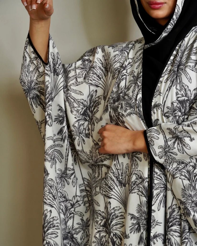 TROPICAL OASIS ABAYA - NAKHLAH - MIRA Y MANO