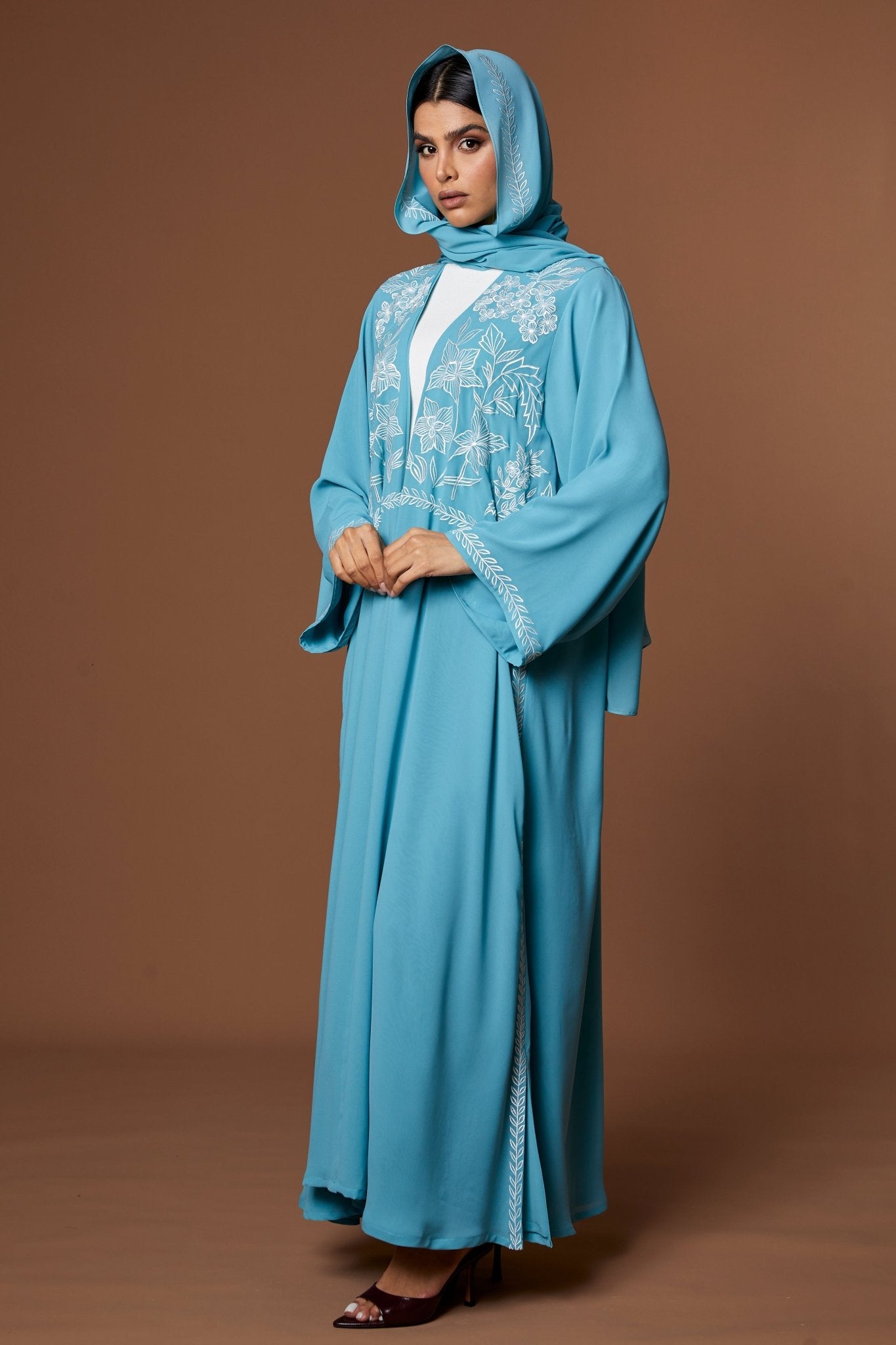 NM 605 LIGHT BLUE ABAYA - NM BOUTIQUE - MIRA Y MANO