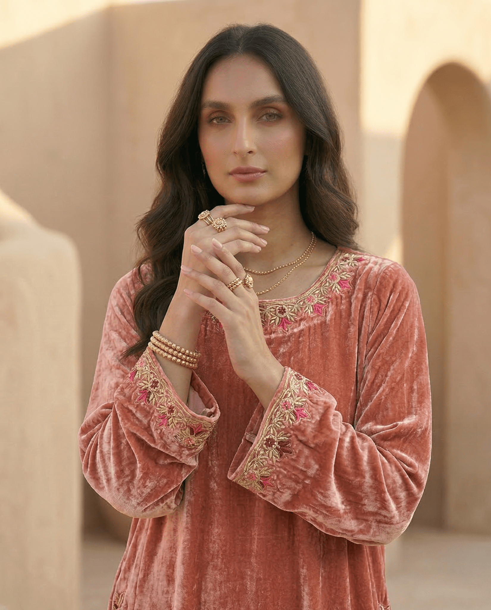 OP059 JALABIAH - OPAL - MIRA Y MANO