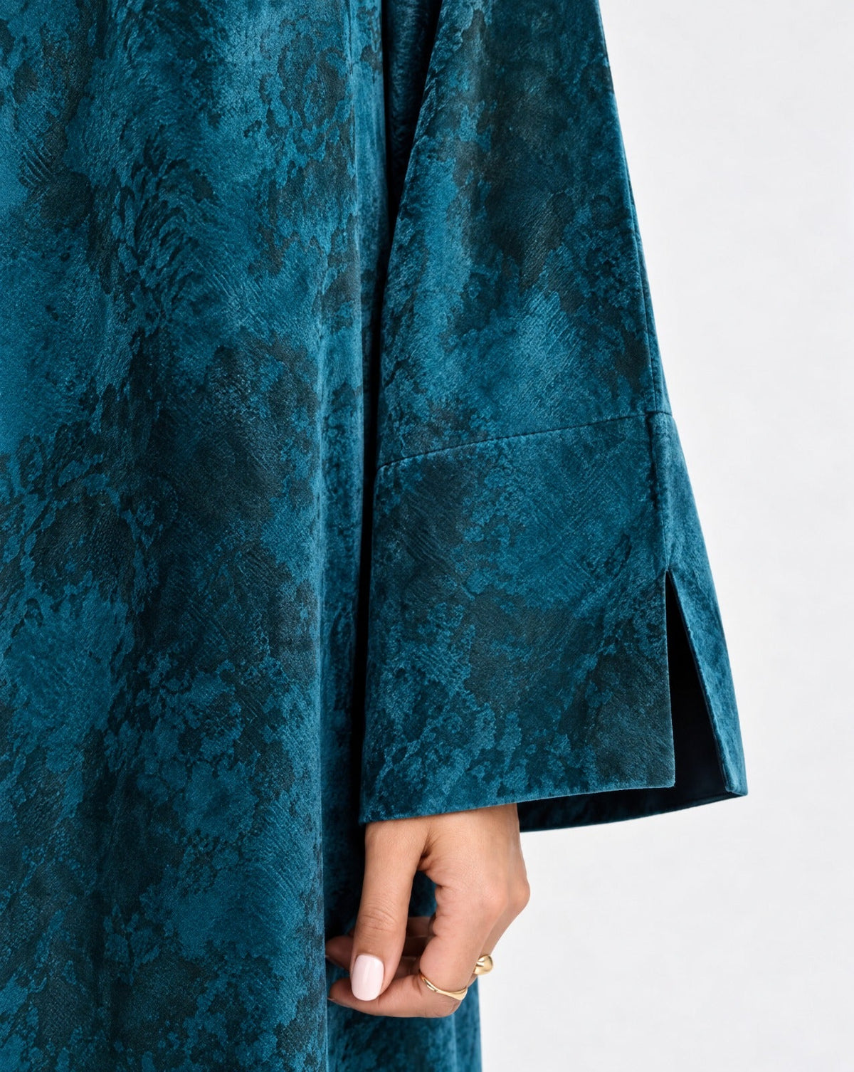 NOVA LUX 511 - Teal Crepe Abaya - ORANGE BLOSSOM - MIRA Y MANO