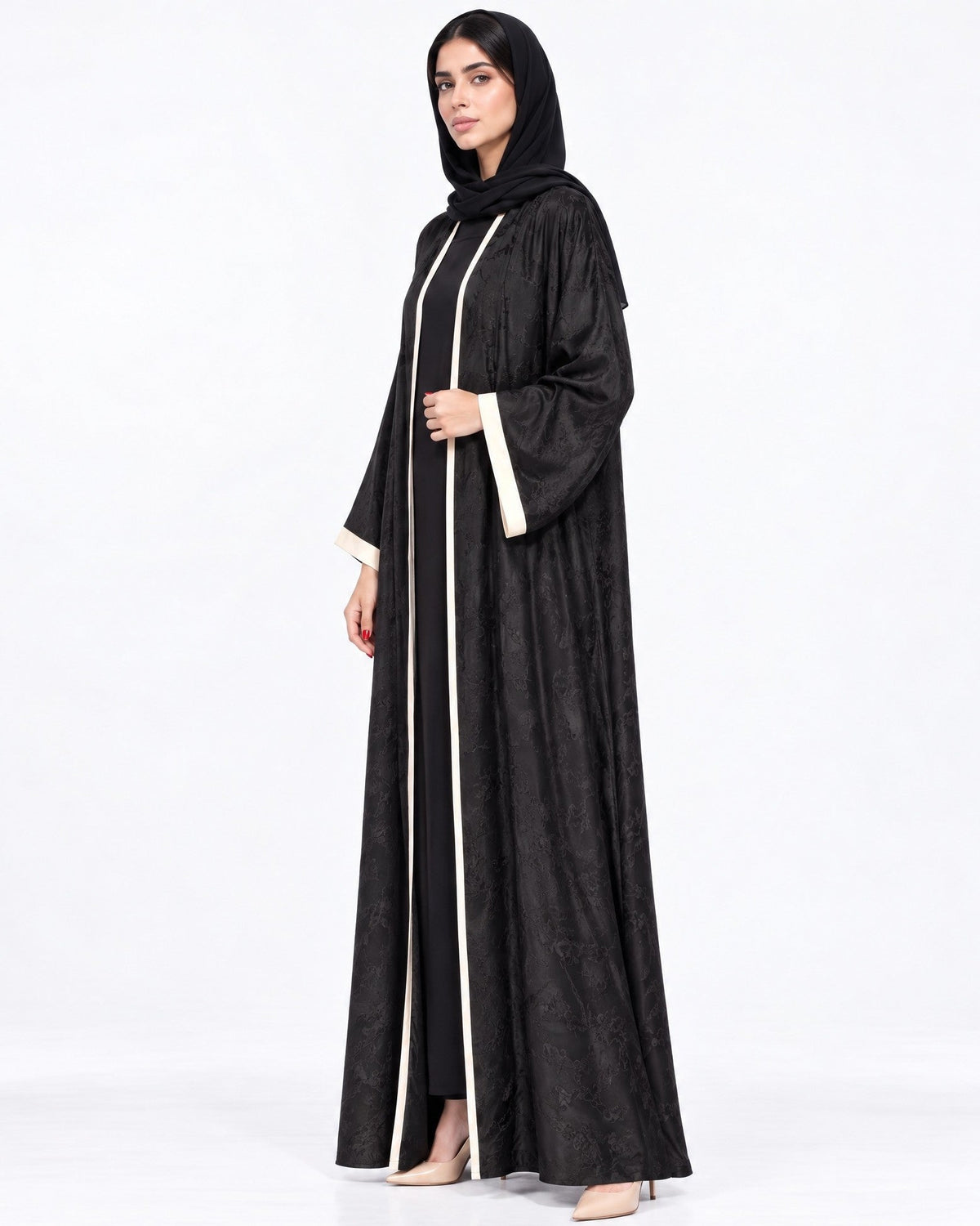 WALNUT - 41 – عباية من الفيسكوز والكتان بالأسود – MIRA Y MANO