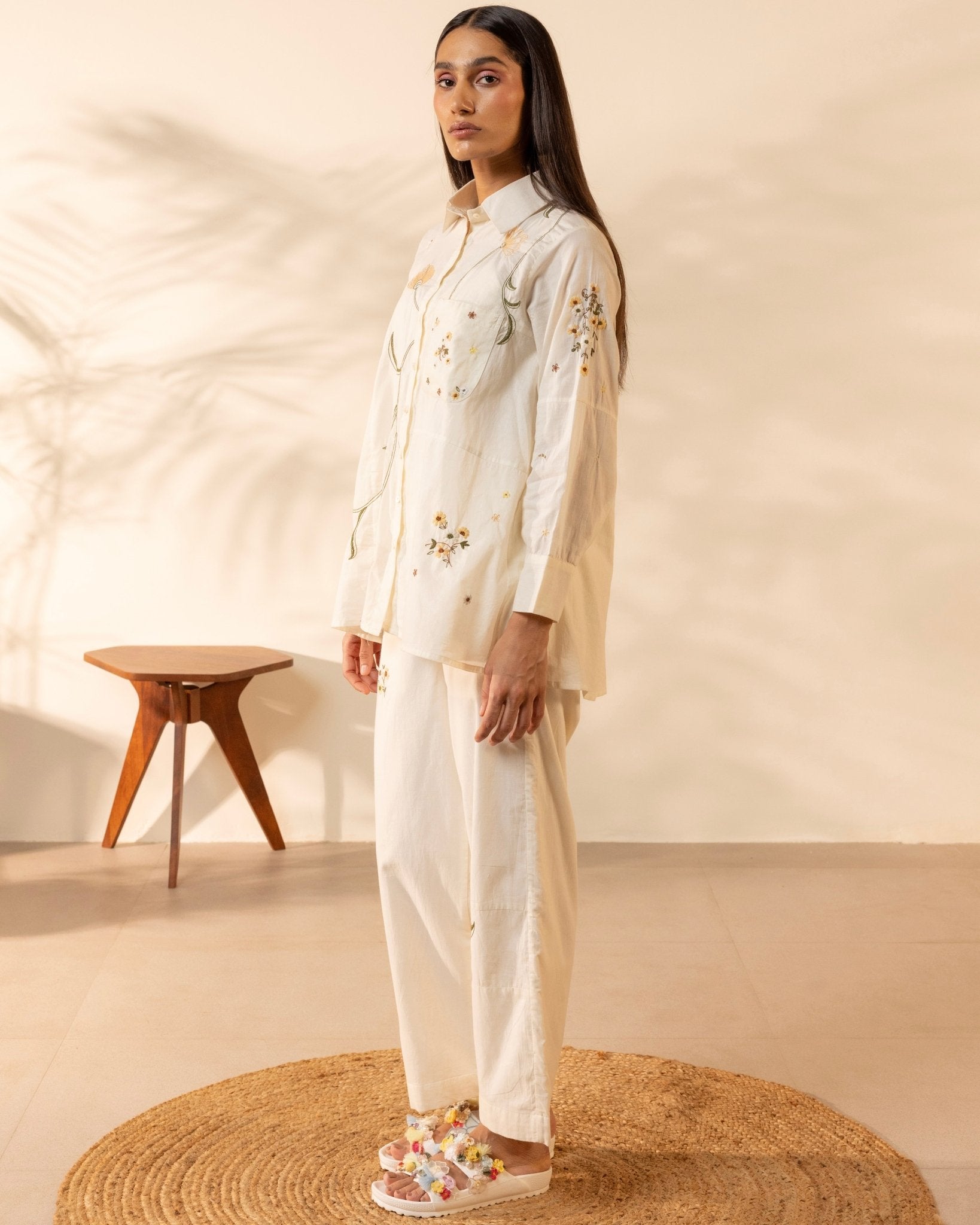 APRICOT SHIRT - OUR DVE - MIRA Y MANO