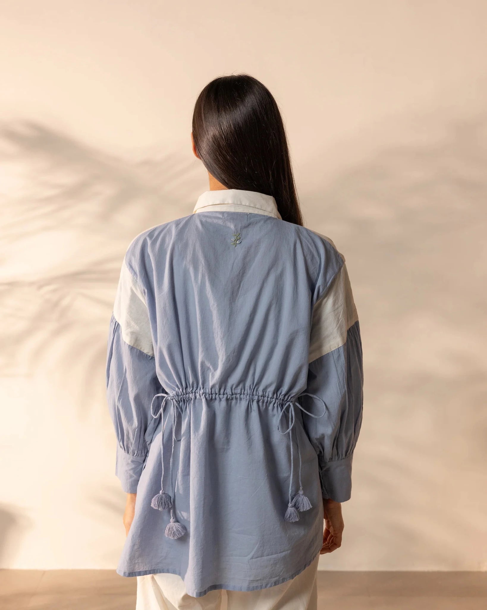 BREEZE SHIRT - OUR DVE - MIRA Y MANO