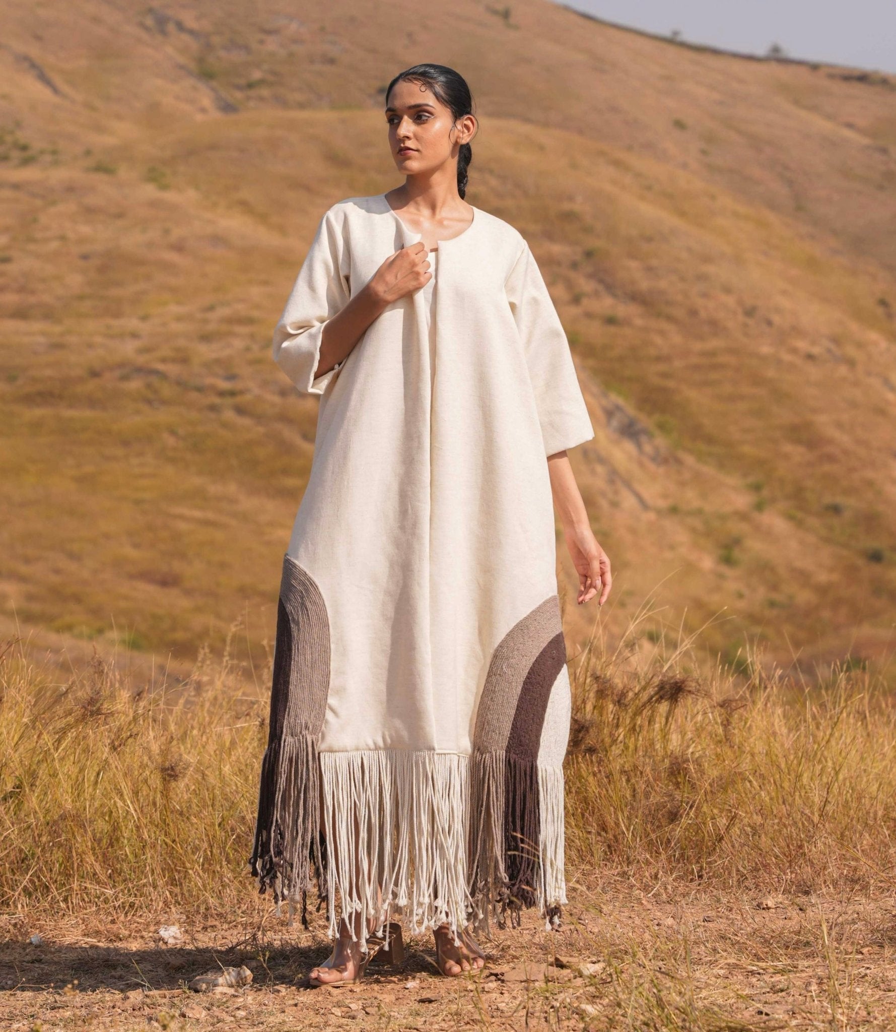 ETHERA - BG ABAYA SET - OUR DVE - MIRA Y MANO