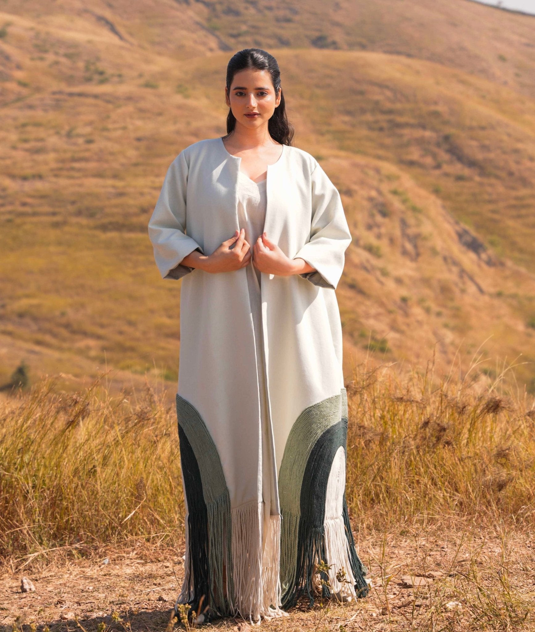 ETHERA - PT ABAYA SET - OUR DVE - MIRA Y MANO