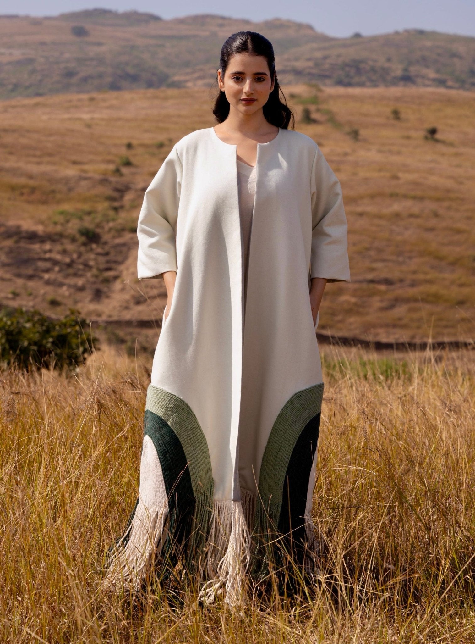 ETHERA - PT ABAYA SET - OUR DVE - MIRA Y MANO