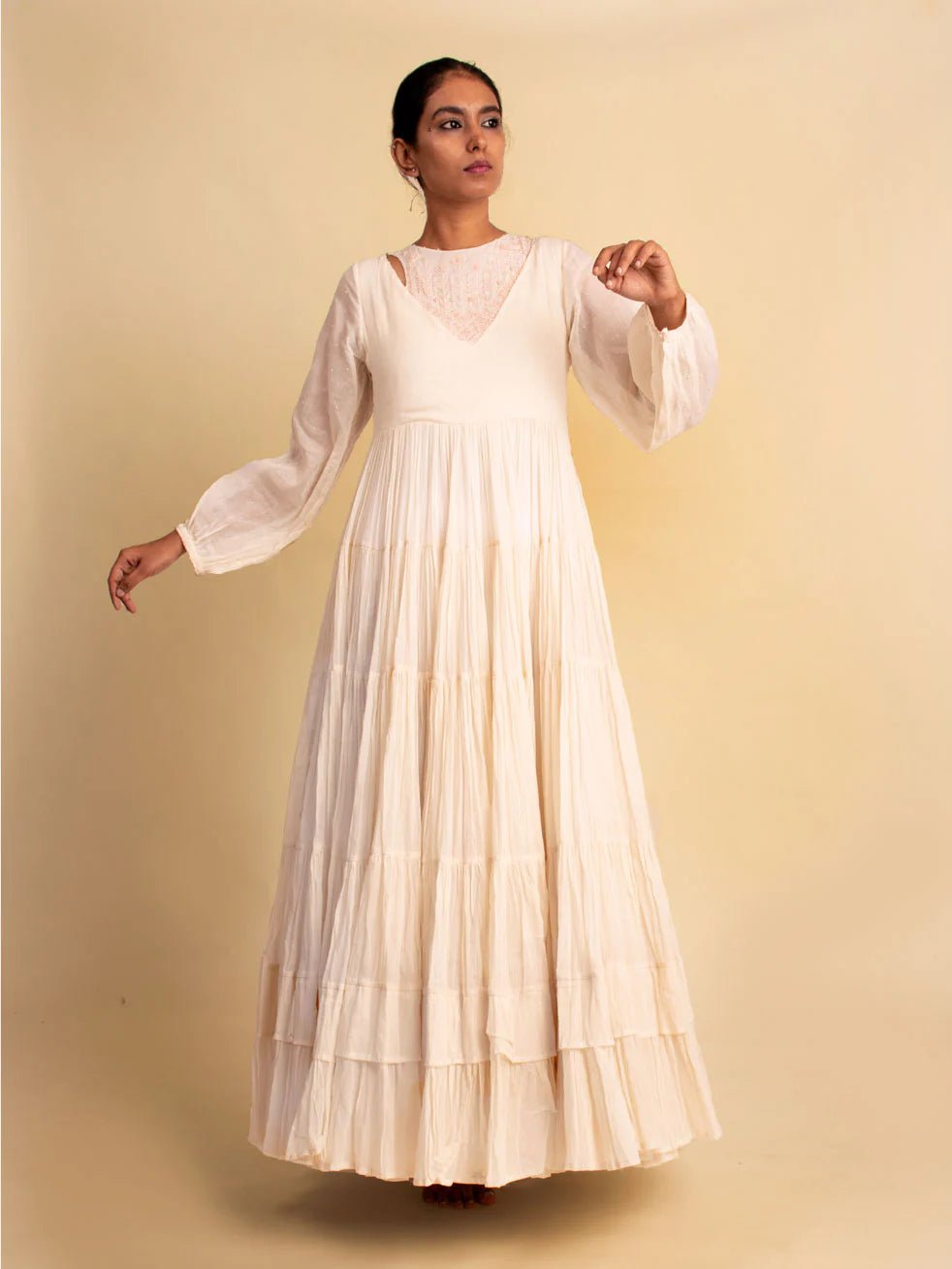 MALDI - IV DRESS - OUR DVE - MIRA Y MANO