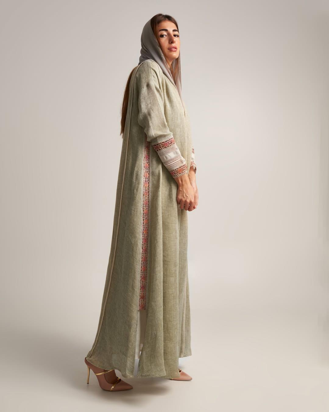 3399180 - G ABAYA - PEARL COLLECTION - MIRA Y MANO