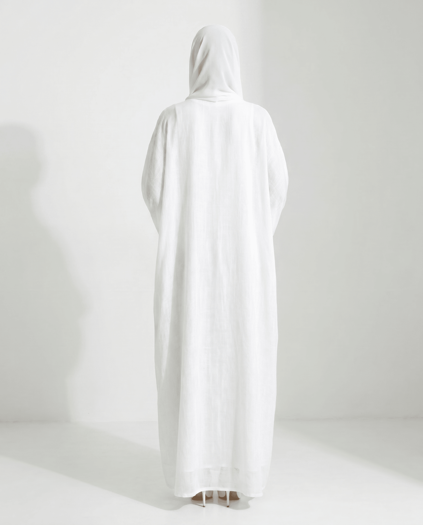 340133-IV ABAYA - PEARL COLLECTION - MIRA Y MANO