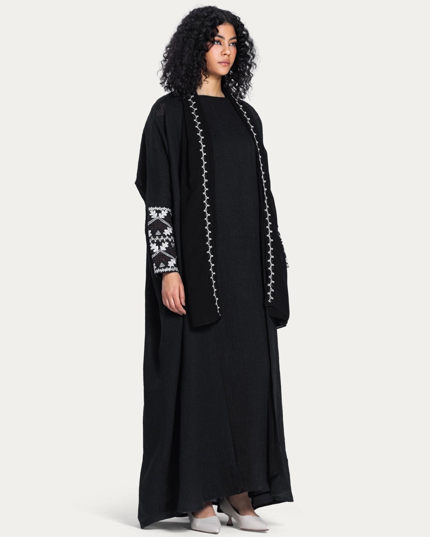 PEC 340098 ABAYA - PEARL COLLECTION - MIRA Y MANO