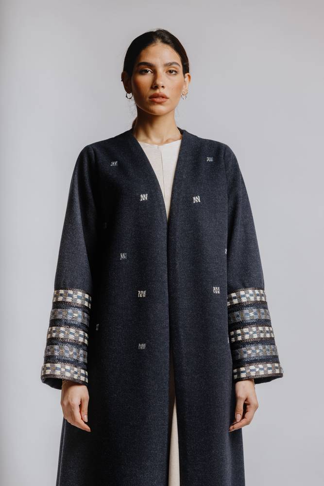 PEC 340101 - A ABAYA - PEARL COLLECTION - MIRA Y MANO