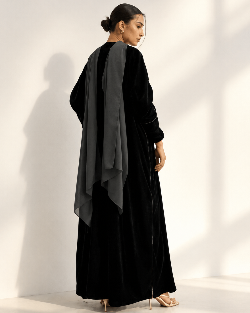 FRIDA IN GREEN ABAYA - PRIVILEGE OFFICIAL - MIRA Y MANO