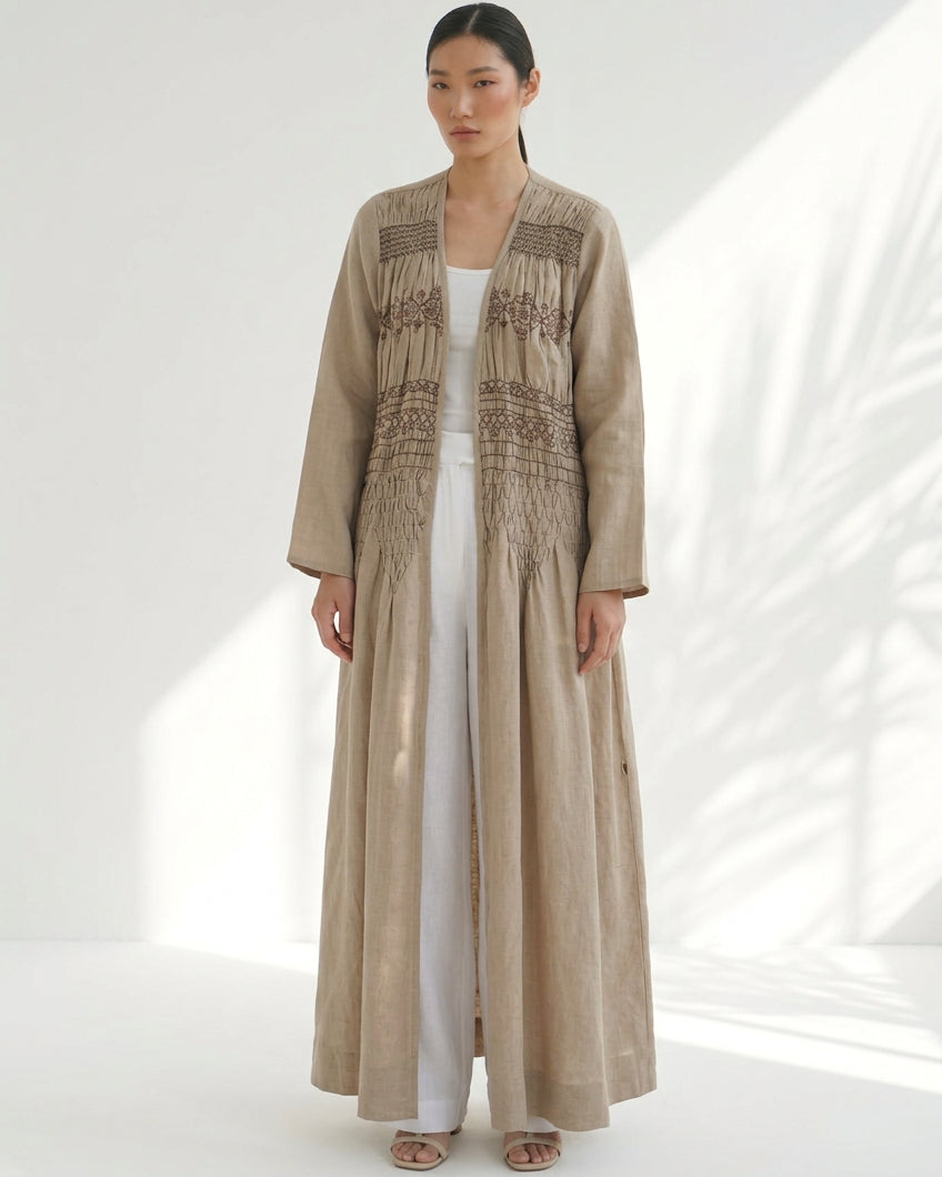 SMOCKED IN BEIGE ABAYA - PRIVILEGE OFFICIAL - MIRA Y MANO