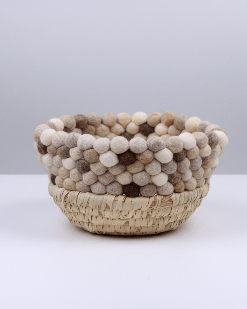 BEIGE MEDIUM BASKET - PTI - MIRA Y MANO