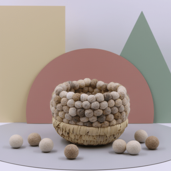 BEIGE SMALL BASKET - PTI - MIRA Y MANO