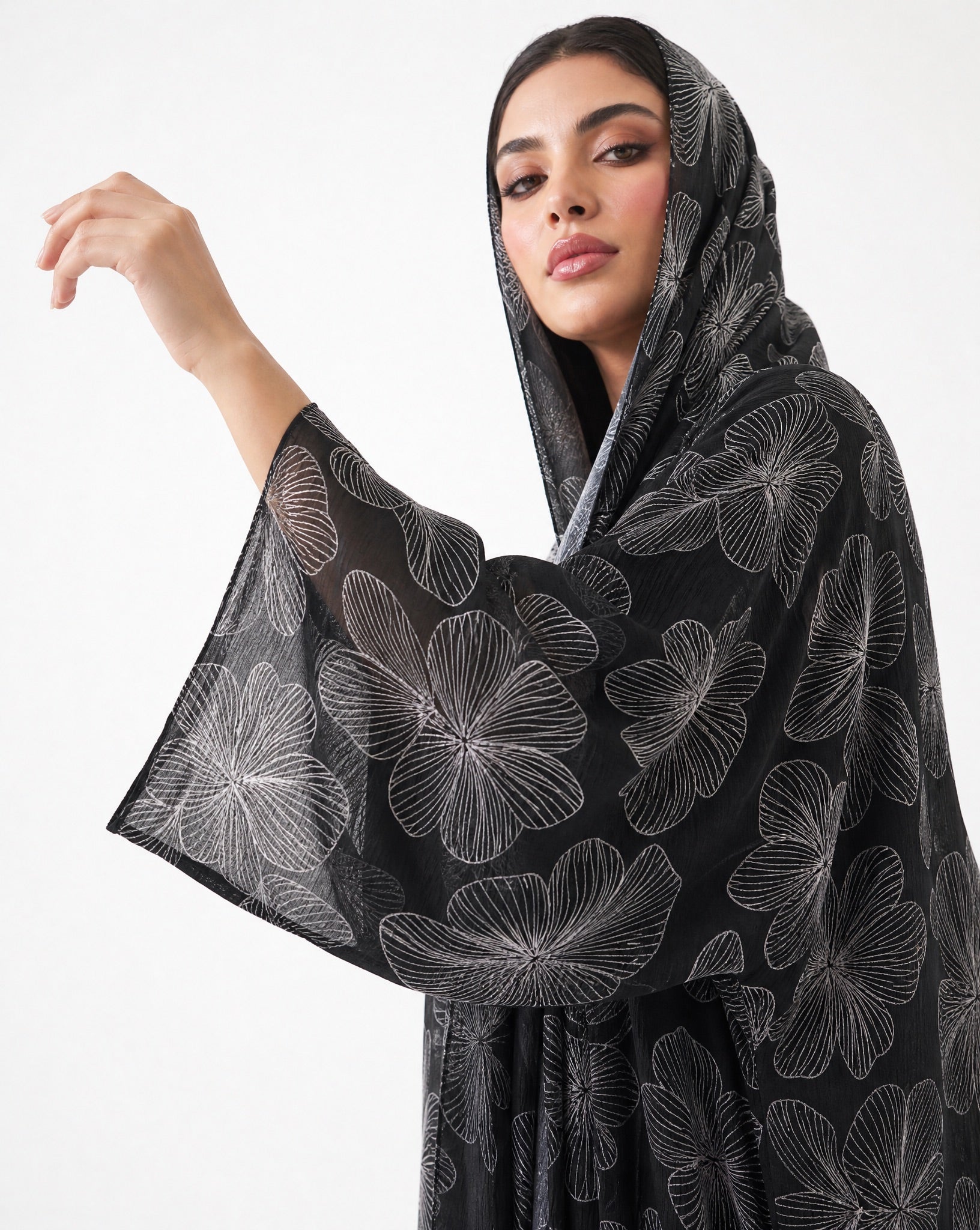 MQE9-BK – Black Chiffon Abaya - QATARIA ABAYA - MIRA Y MANO