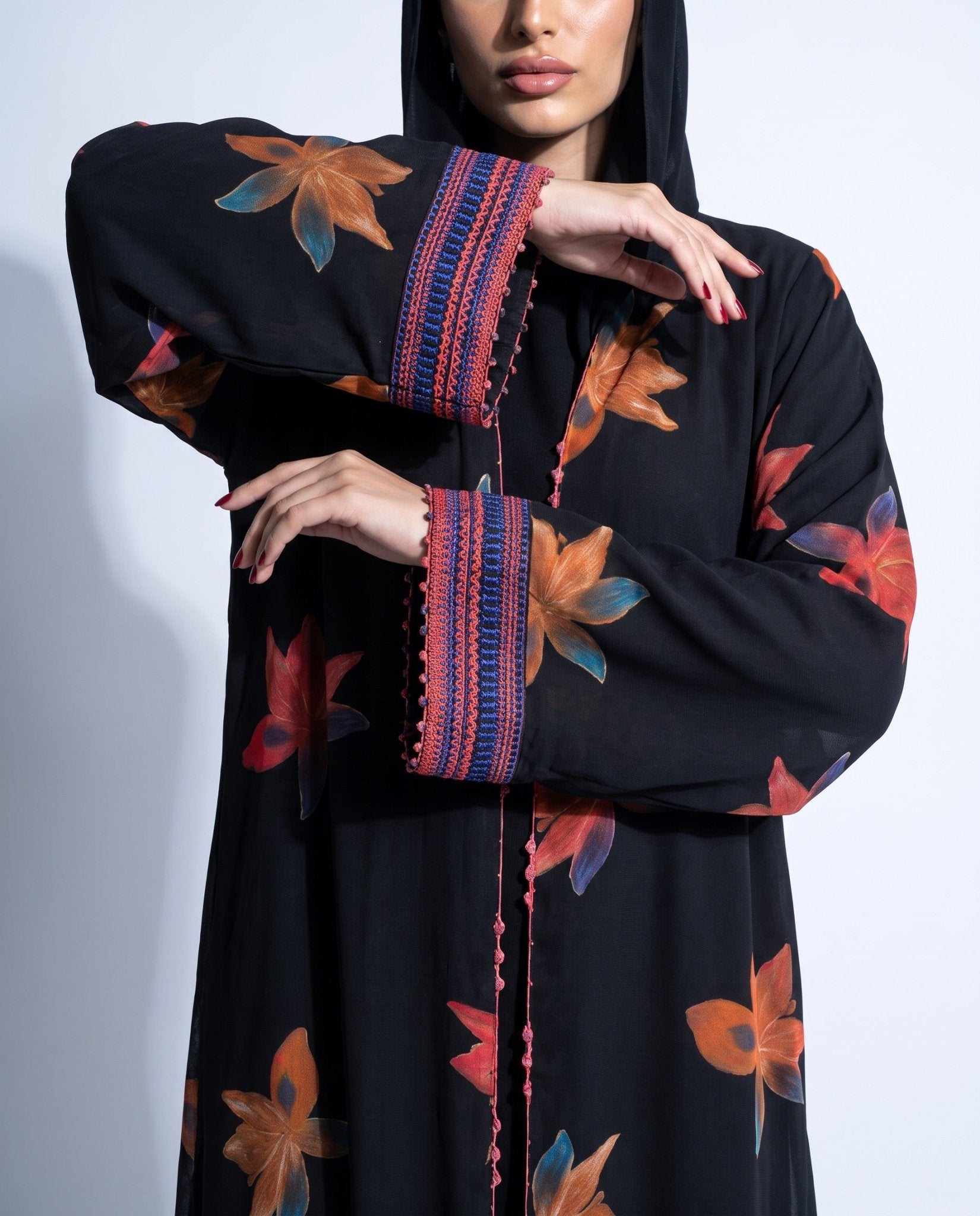QA45 – Black Chiffon Abaya - QATARIA ABAYA - MIRA Y MANO