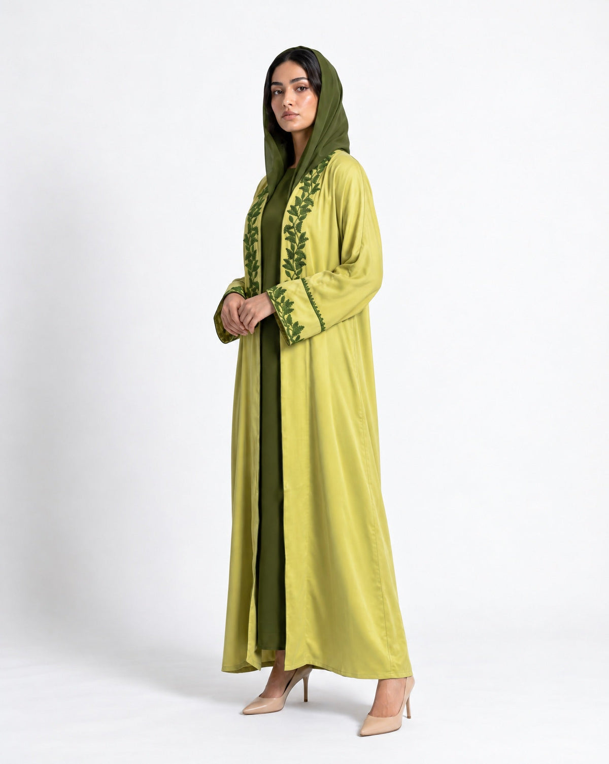 QW-51 ABAYA - QUARTIZ - MIRA Y MANO