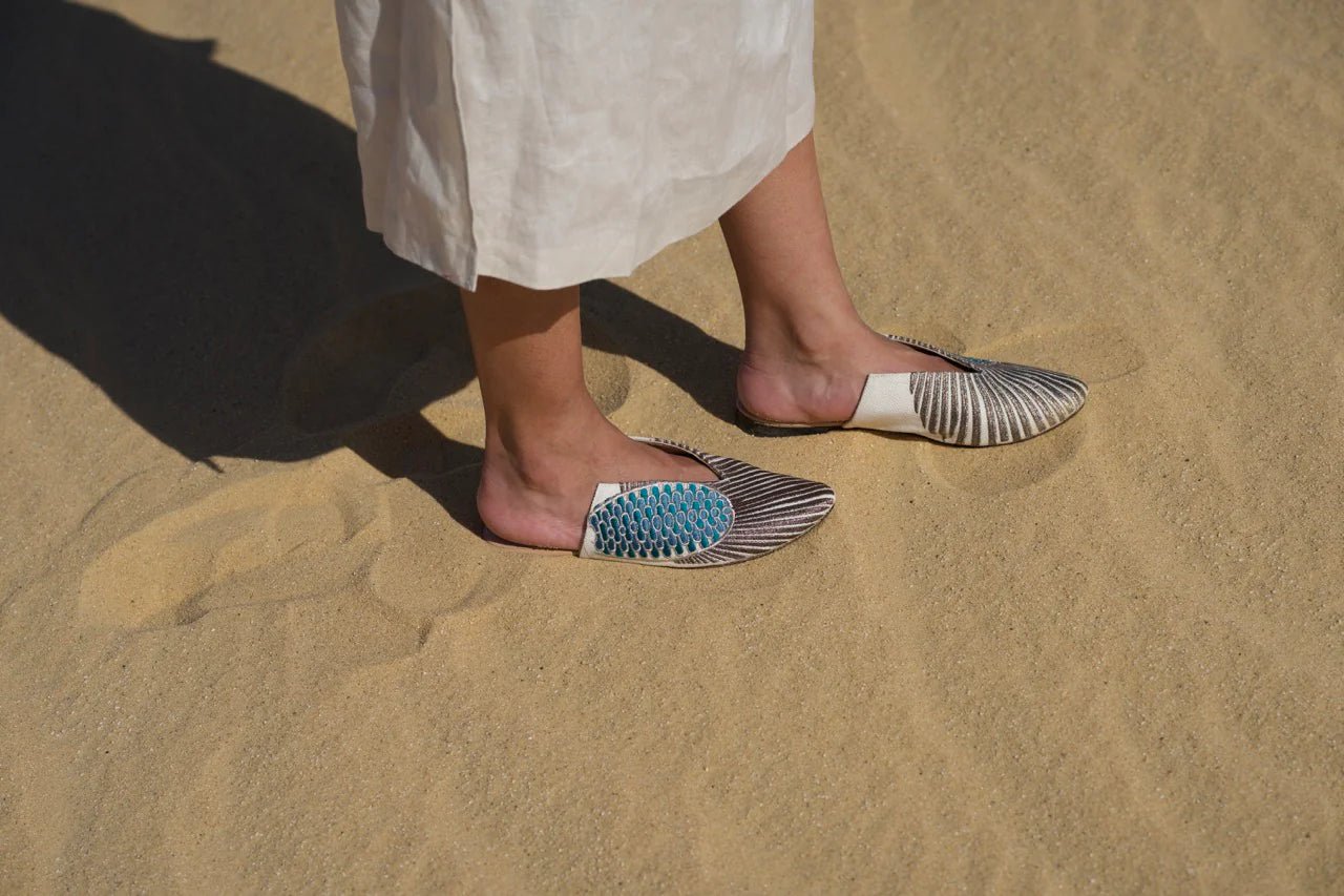 RAMLA RESHA - RAMLA - MIRA Y MANO