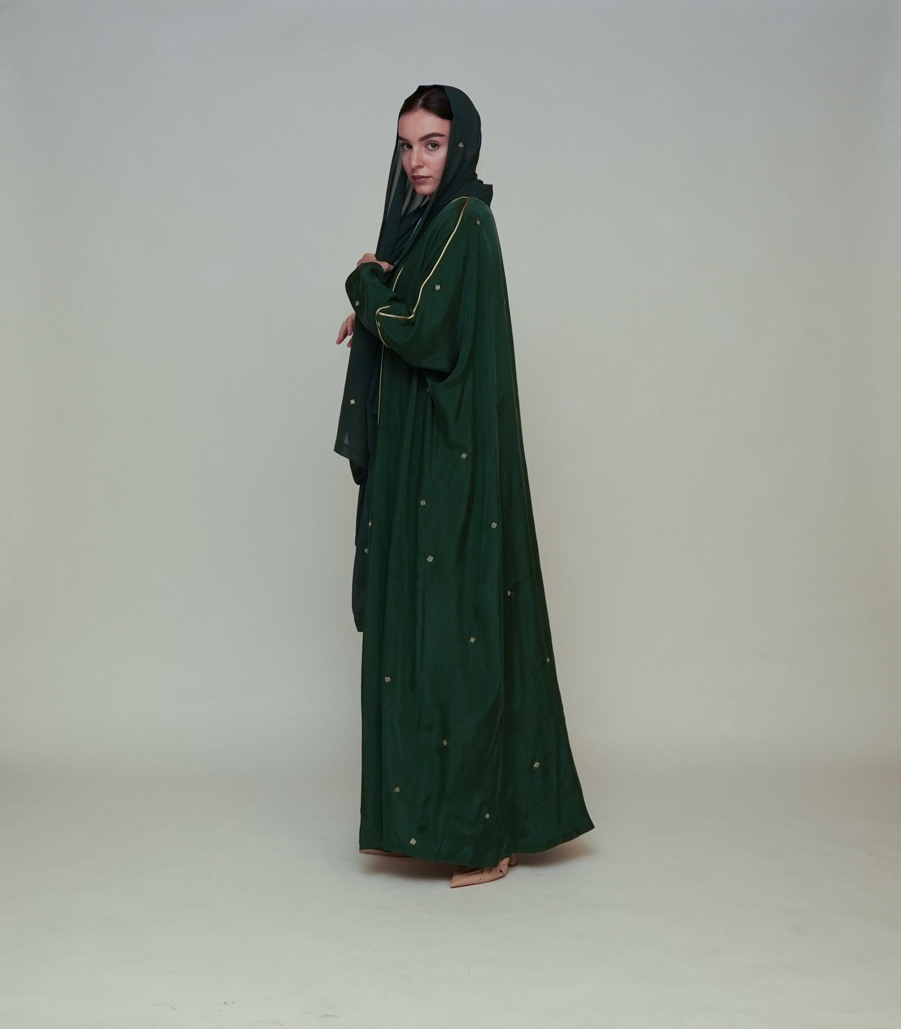 FW24R0102 - GR ABAYA - RIBBON - MIRA Y MANO