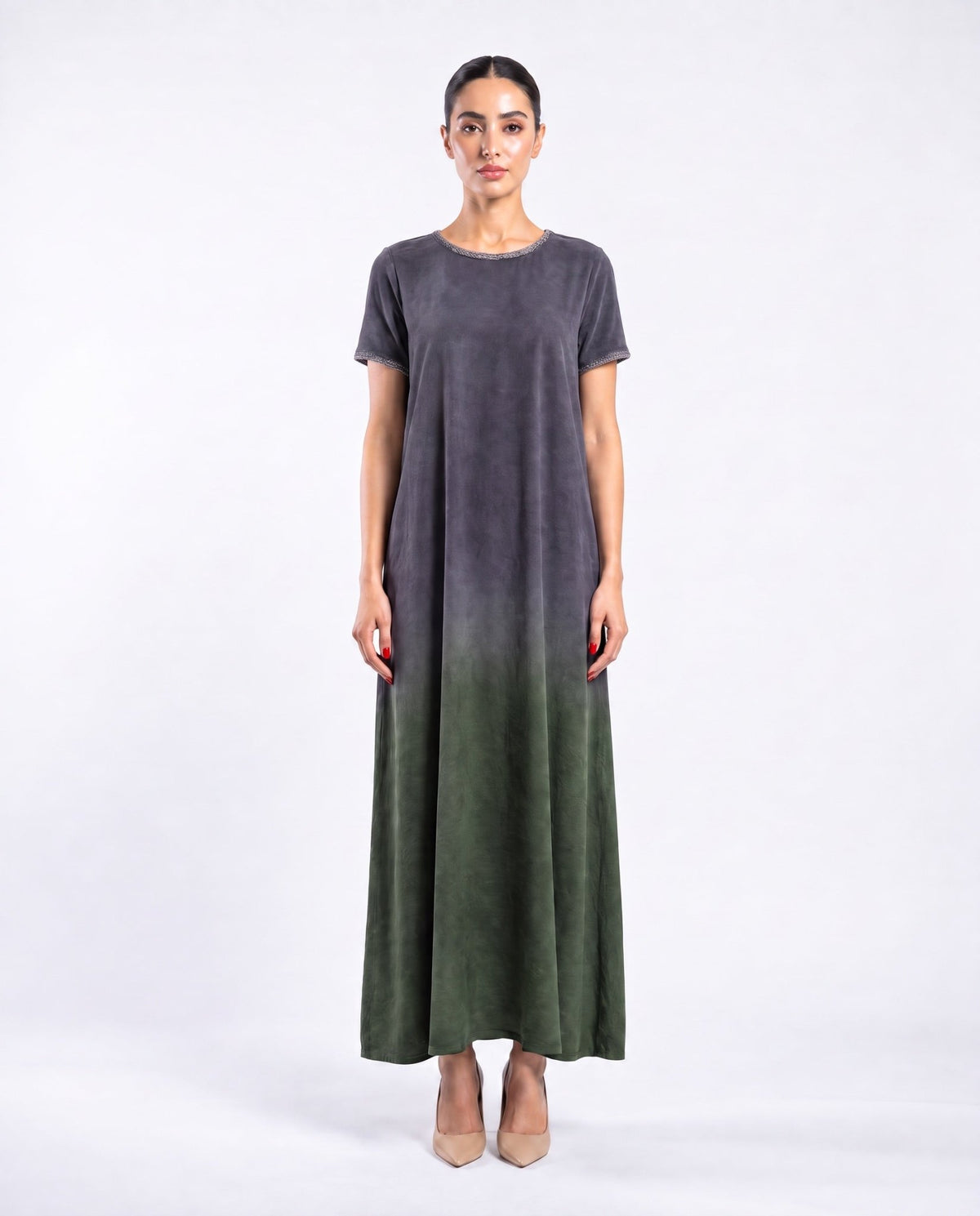 FW25R199-GR – فستان من الحرير المغسول الأخضر – MIRA Y MANO