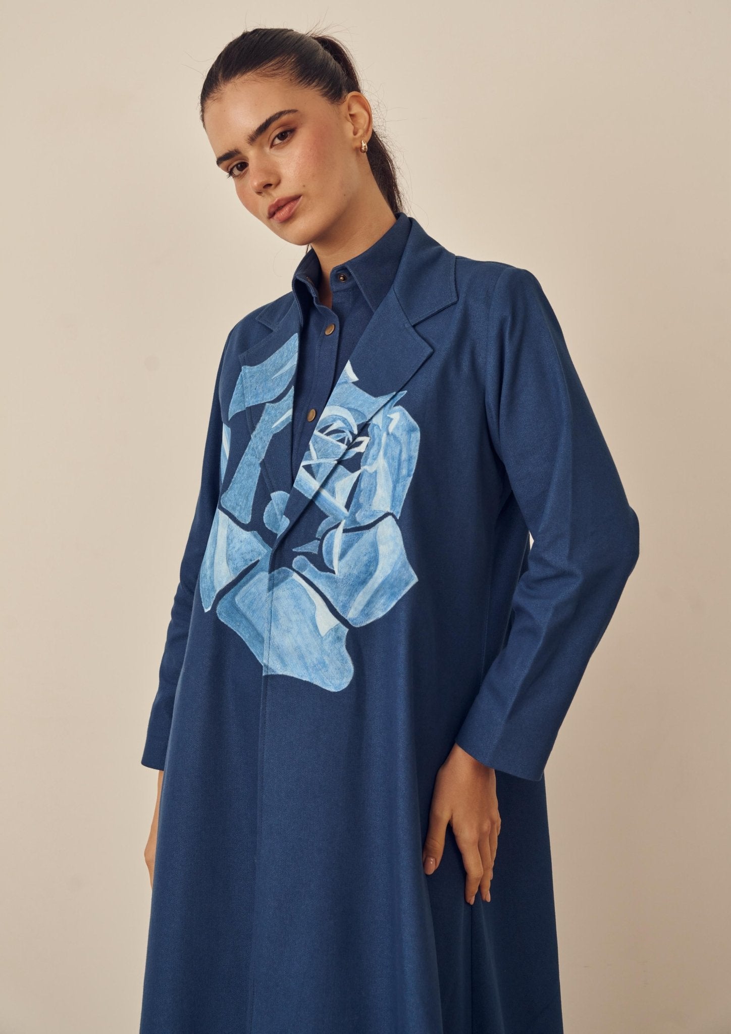 SAI 132 ABAYA - SAI - MIRA Y MANO