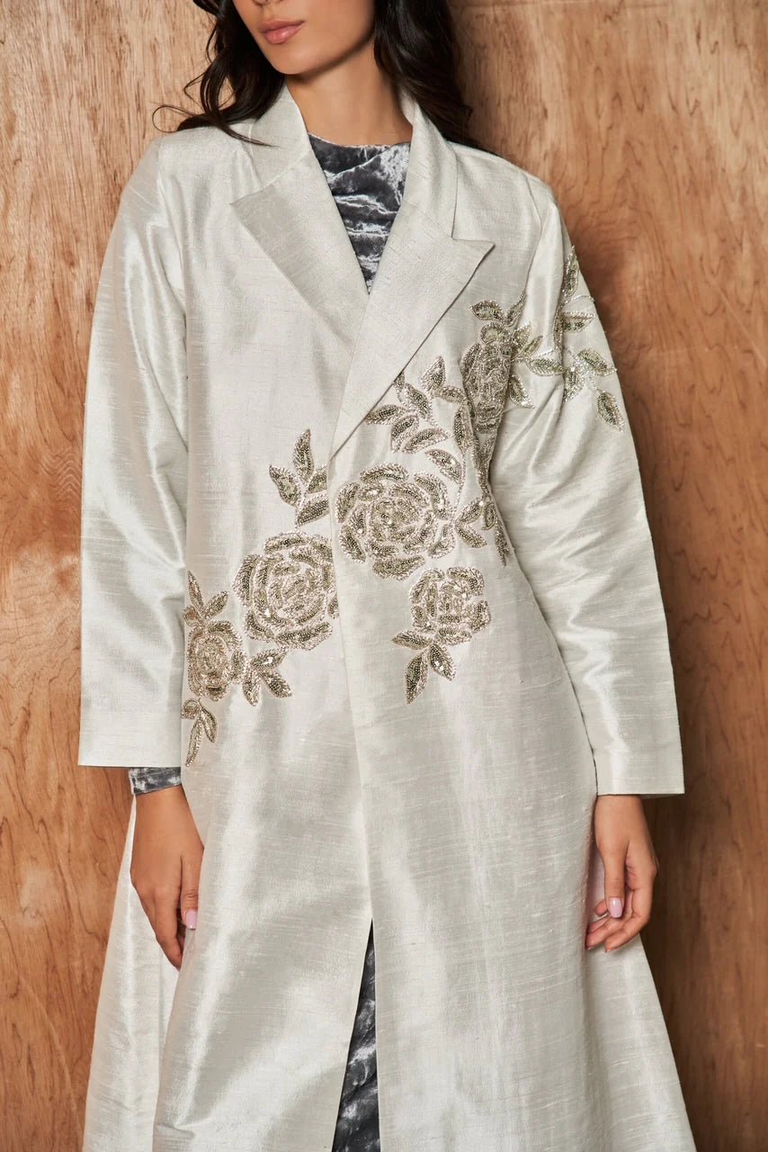 SAI 158 - A ABAYA - SAI - MIRA Y MANO