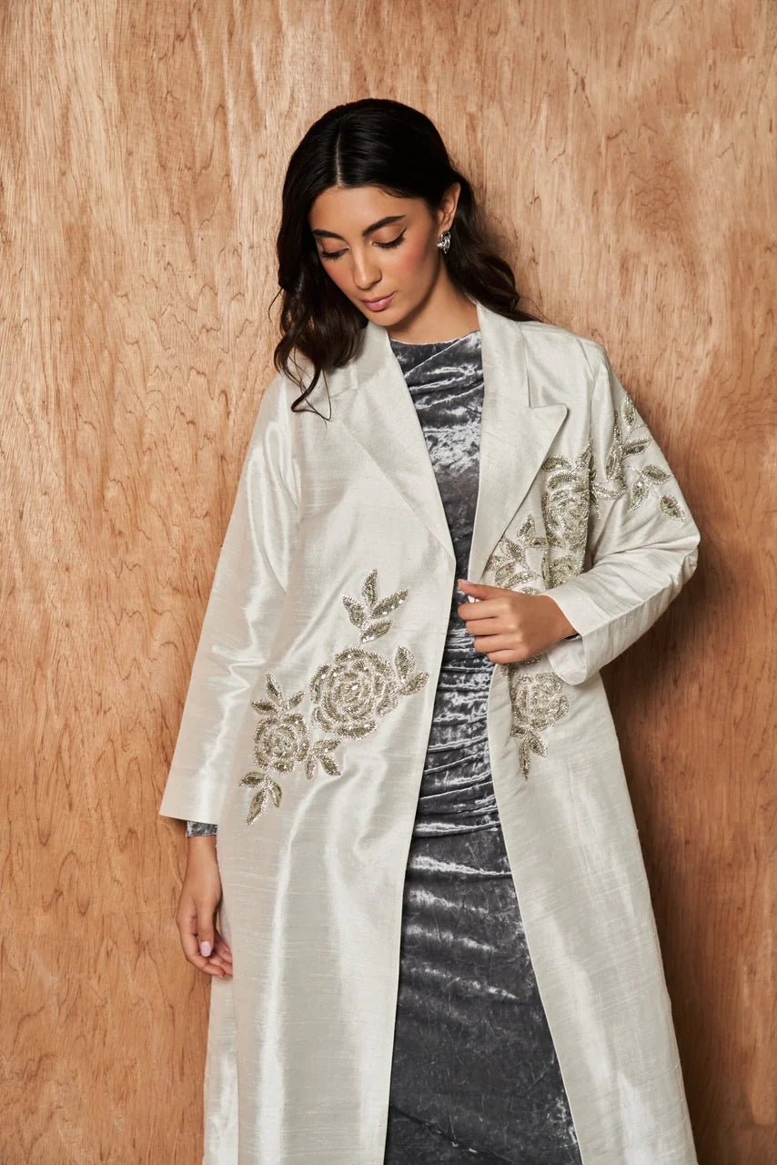 SAI 158 - A ABAYA - SAI - MIRA Y MANO