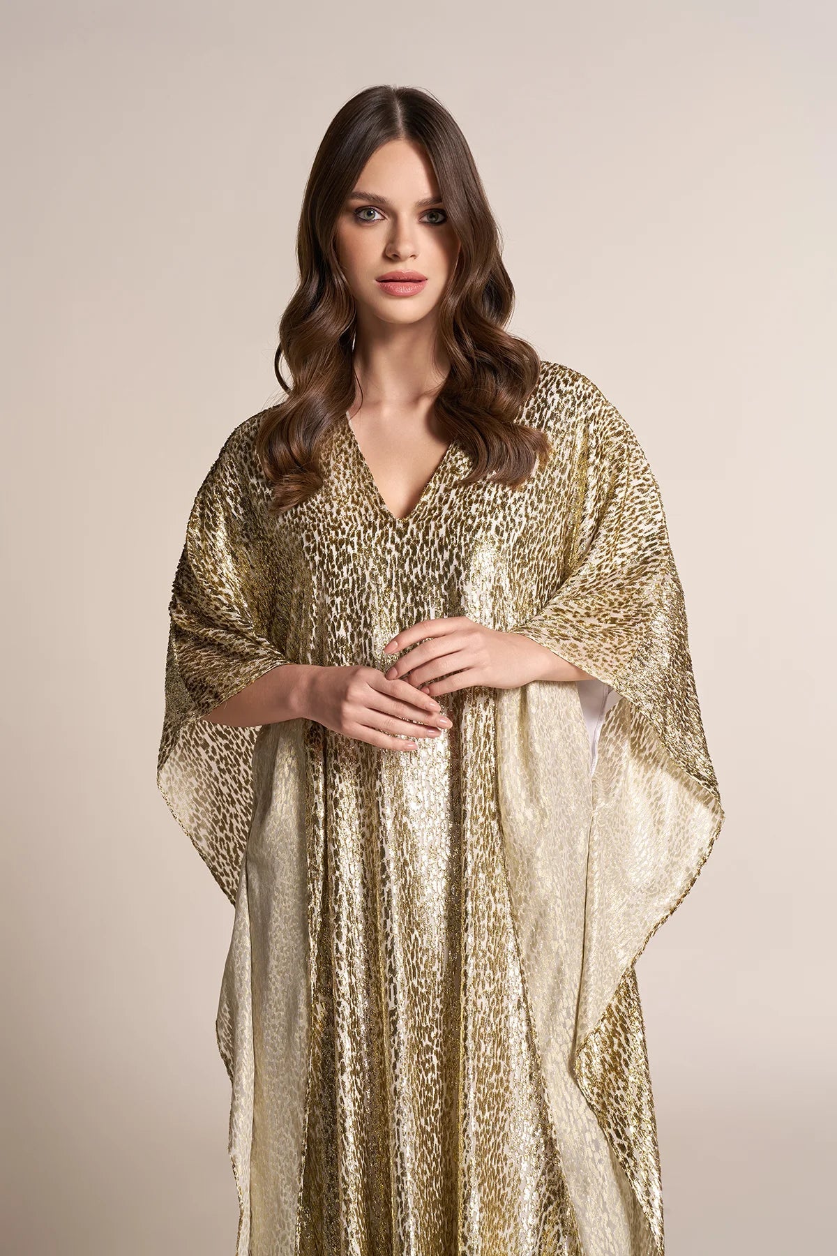 SISWMQS KAFTAN - SARA INTABI - MIRA Y MANO