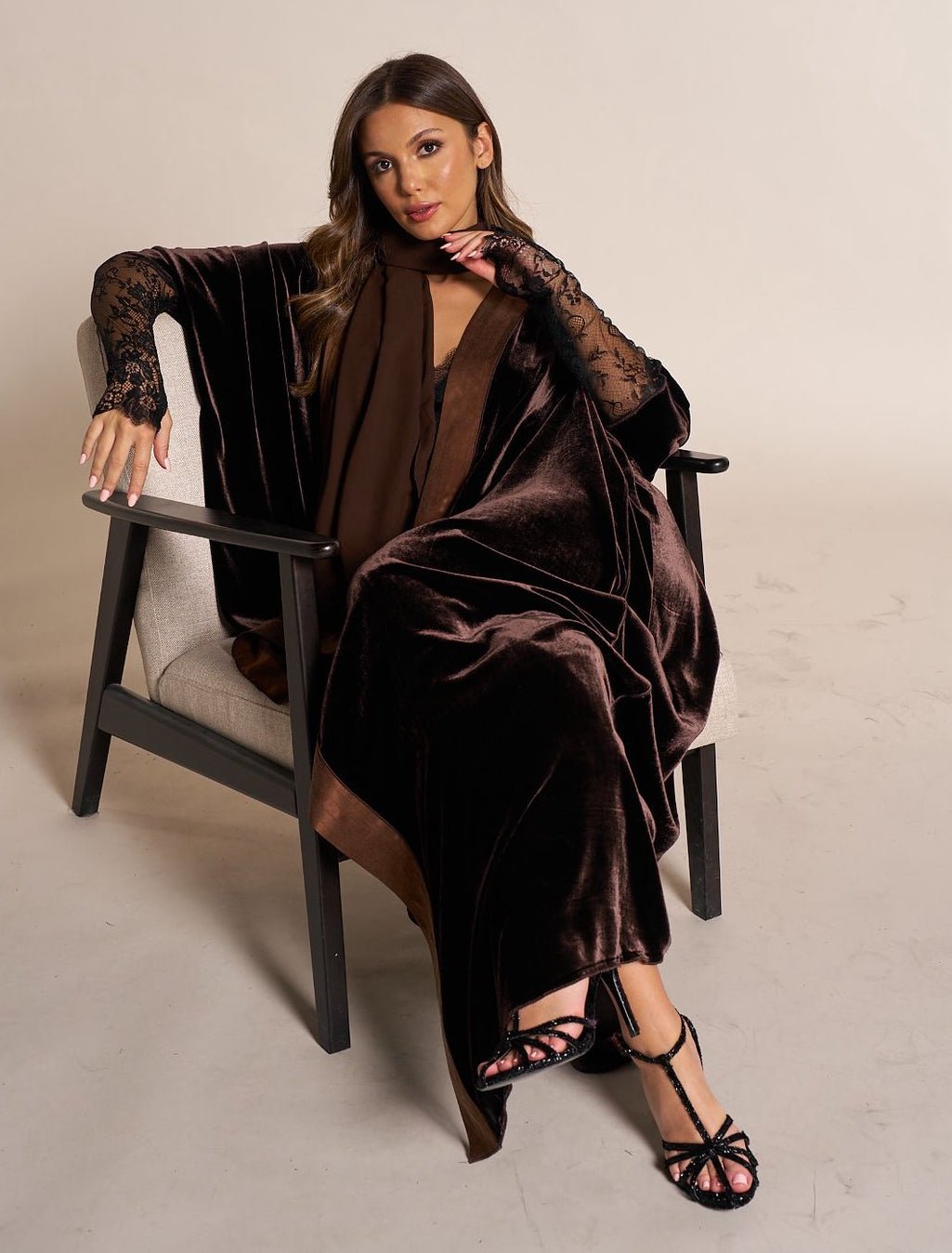 SISWVALSB ABAYA - SARA INTABI - MIRA Y MANO