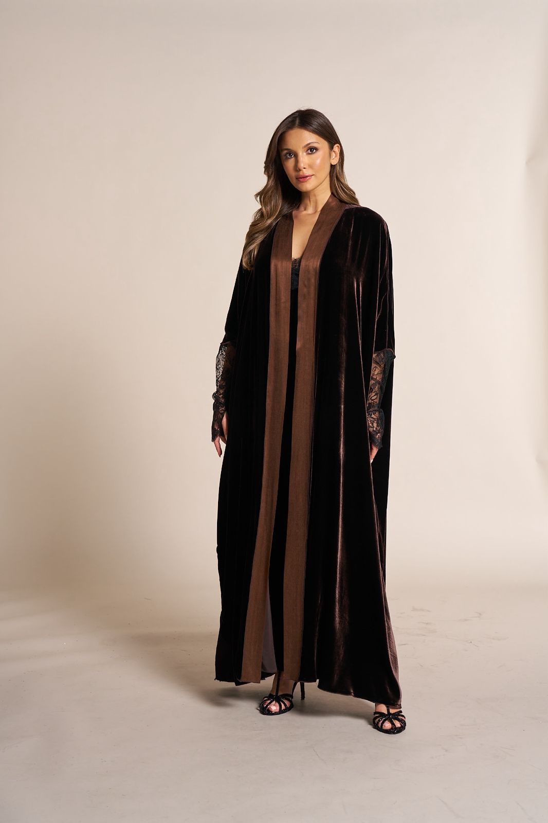 SISWVALSB ABAYA - SARA INTABI - MIRA Y MANO