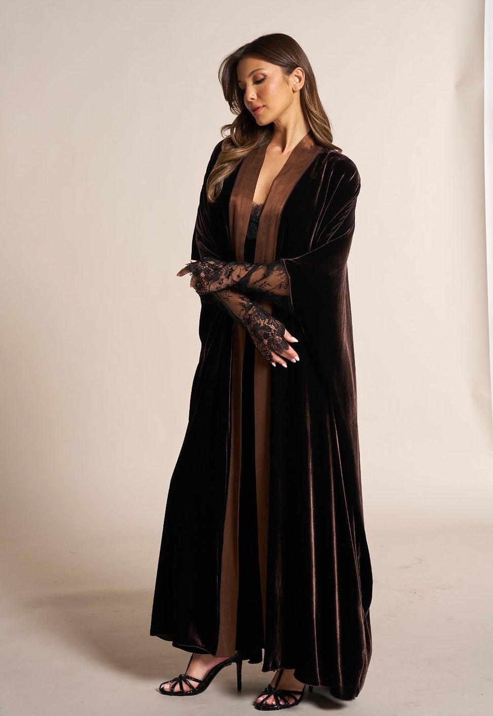 SISWVALSB ABAYA - SARA INTABI - MIRA Y MANO