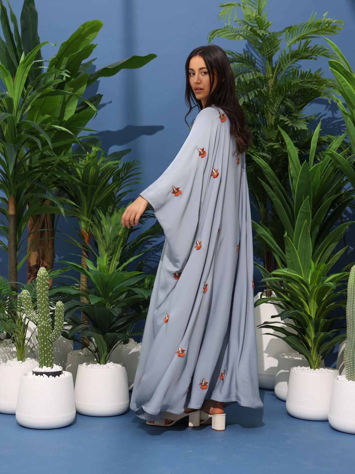 CE ABAYA - SASH - MIRA Y MANO