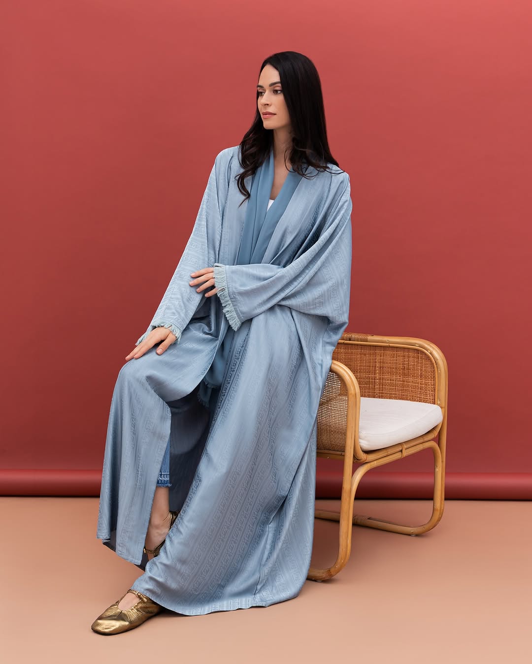 SW - SB ABAYA - SASH - MIRA Y MANO