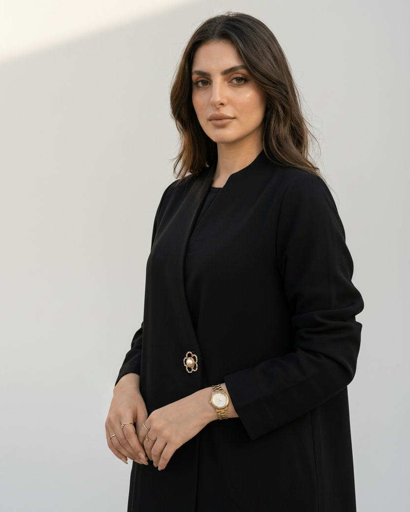CODE - 38 - BLK ABAYA - SCYCLE - MIRA Y MANO