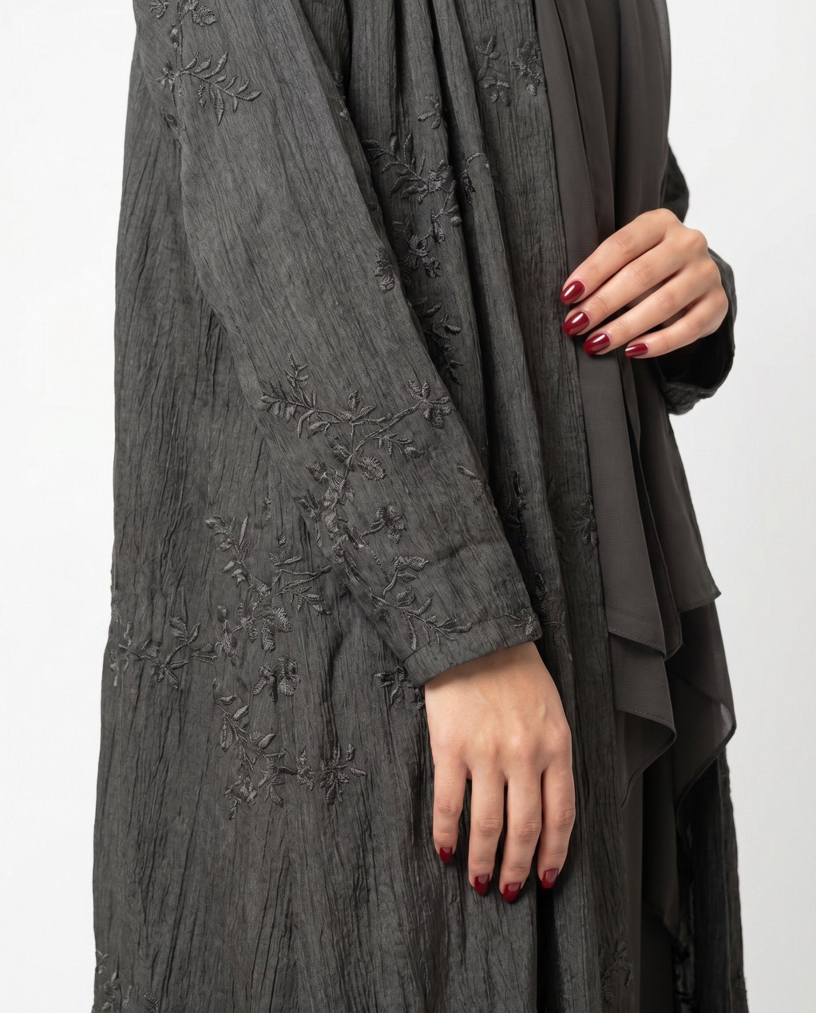 SCYCLE-64 ABAYA - SCYCLE - MIRA Y MANO