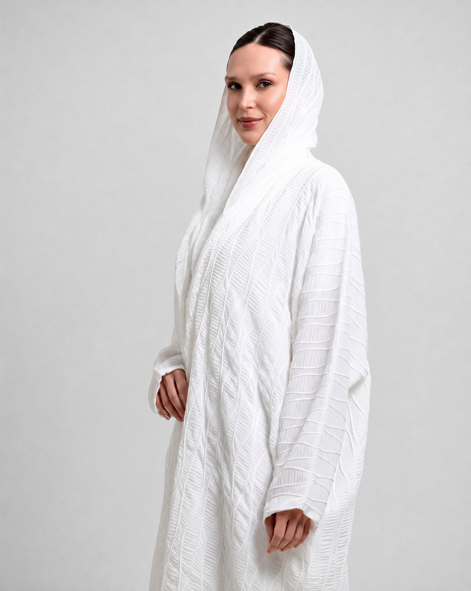SS26STIT716 ABAYA - STITCH LABEL - MIRA Y MANO
