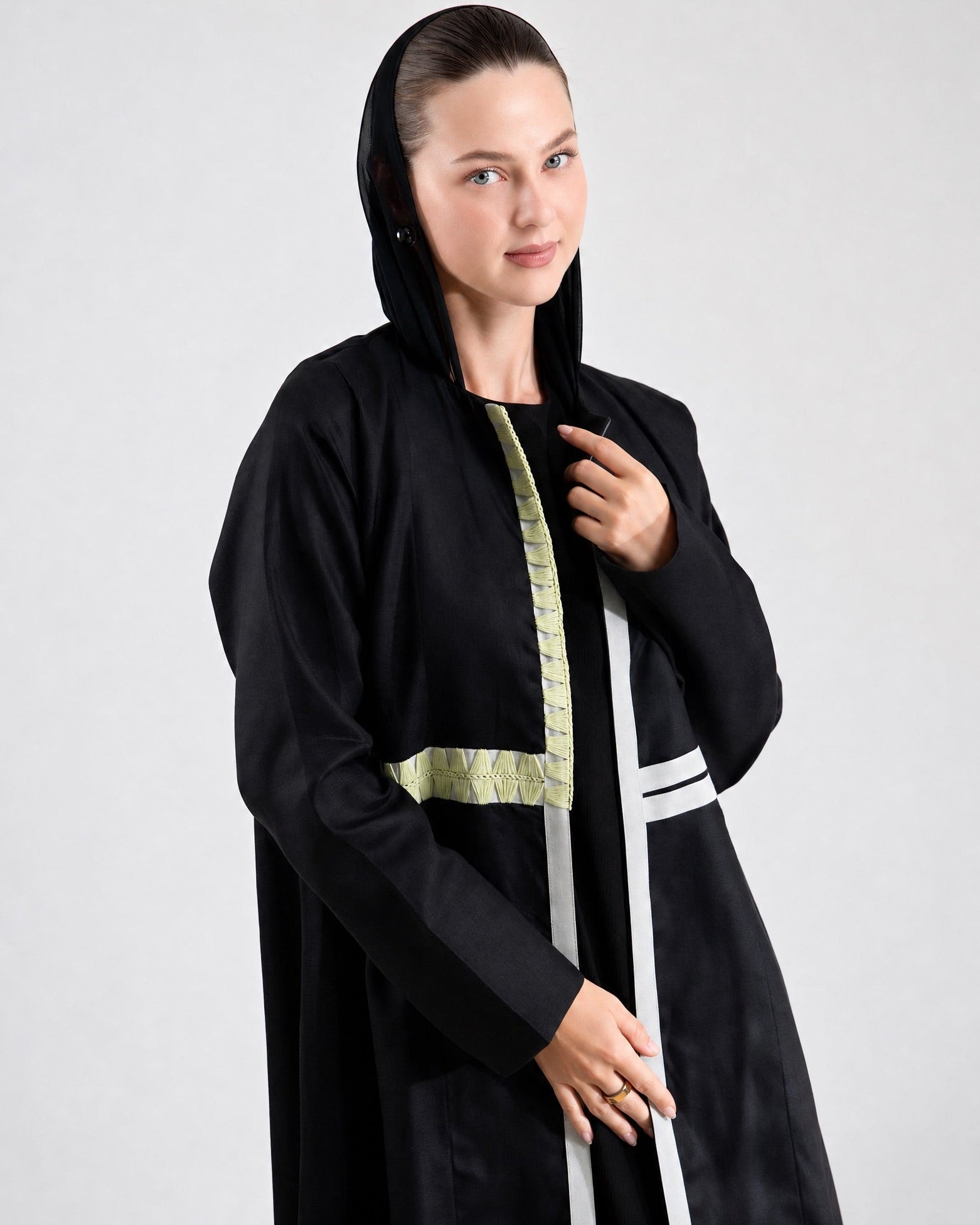 SS26STIT728 ABAYA SET - STITCH LABEL - MIRA Y MANO