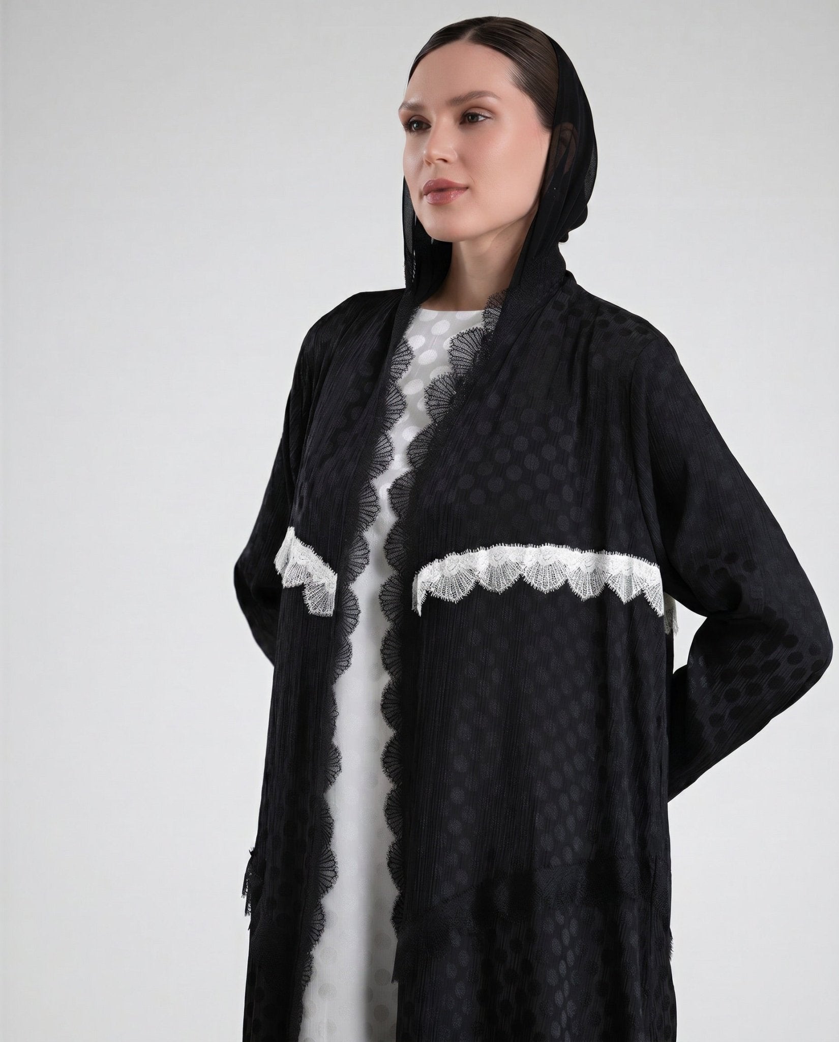 SS26STIT746 ABAYA SET - STITCH LABEL - MIRA Y MANO