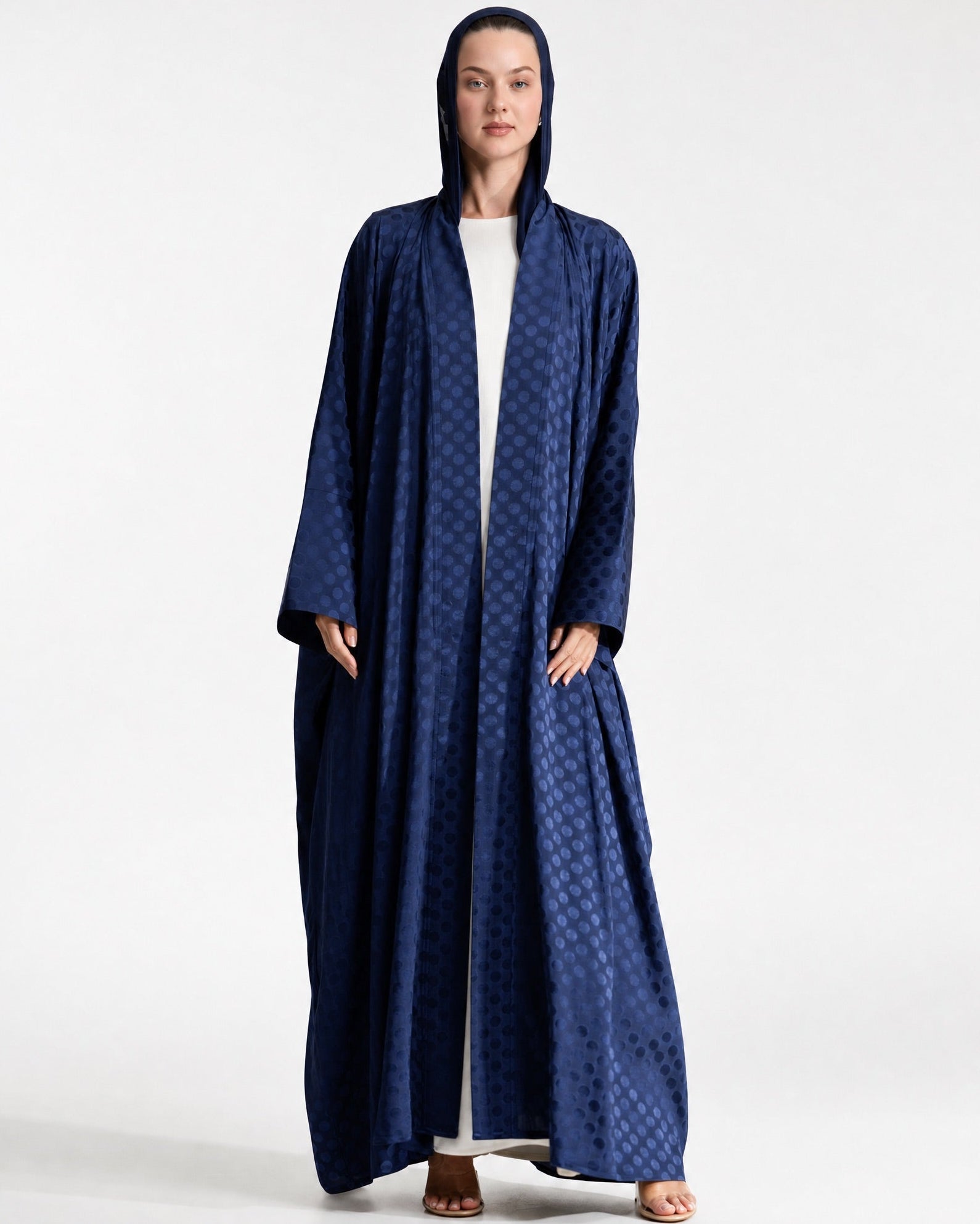 SS26STIT749 ABAYA - STITCH LABEL - MIRA Y MANO