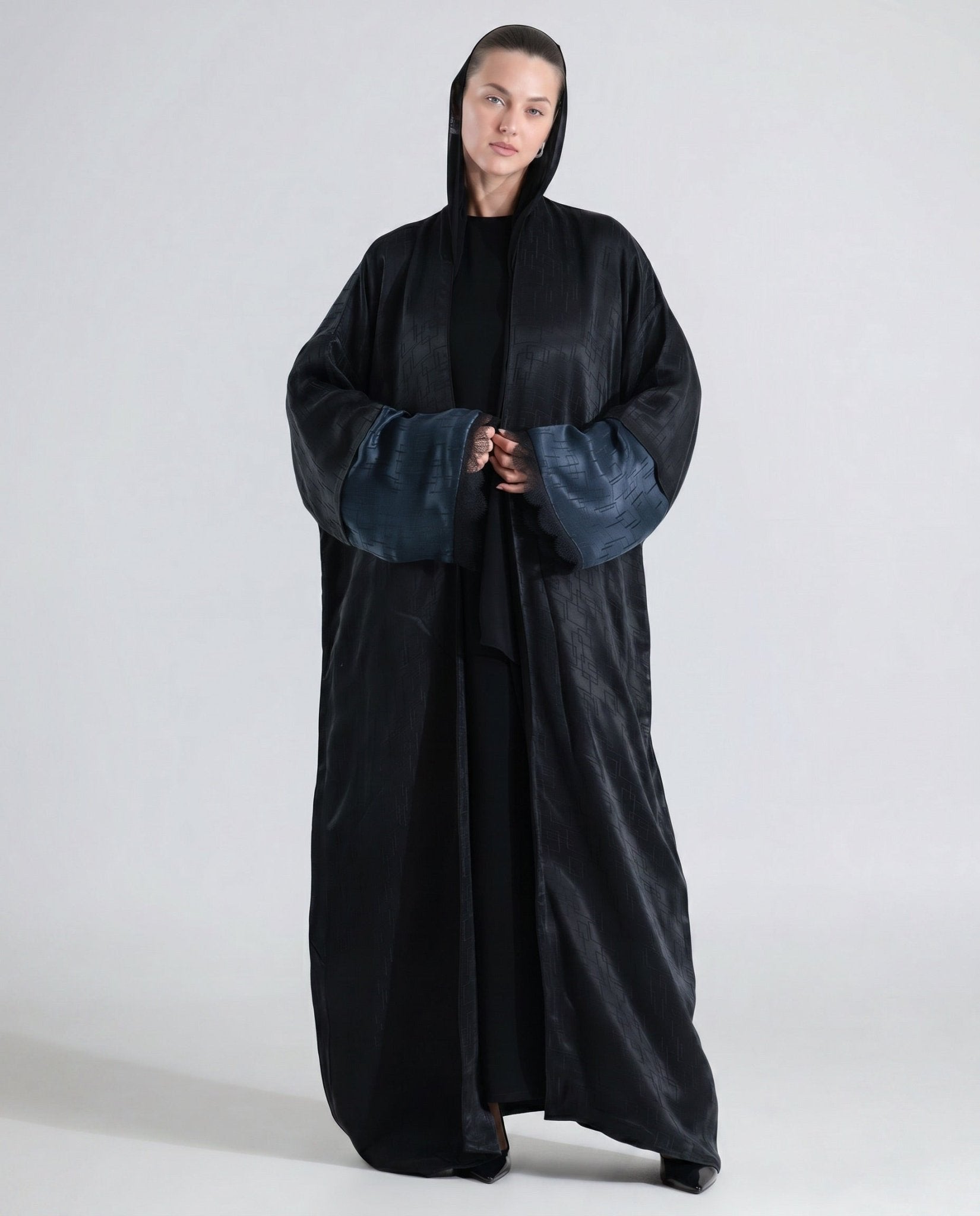 SS26STIT757 ABAYA - STITCH LABEL - MIRA Y MANO