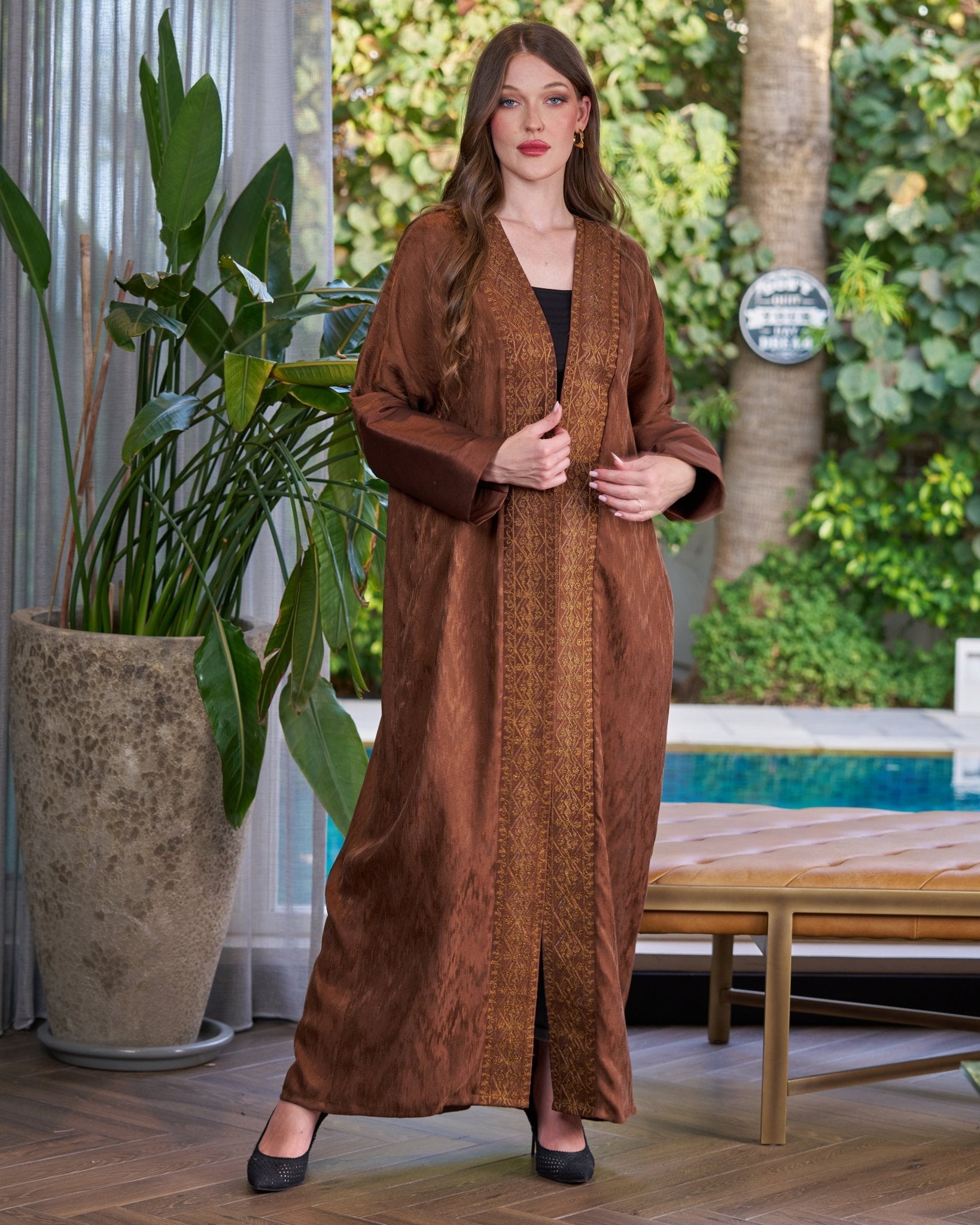 FG 512 N6 ABAYA - STYLE HAUTE COUTURE - MIRA Y MANO