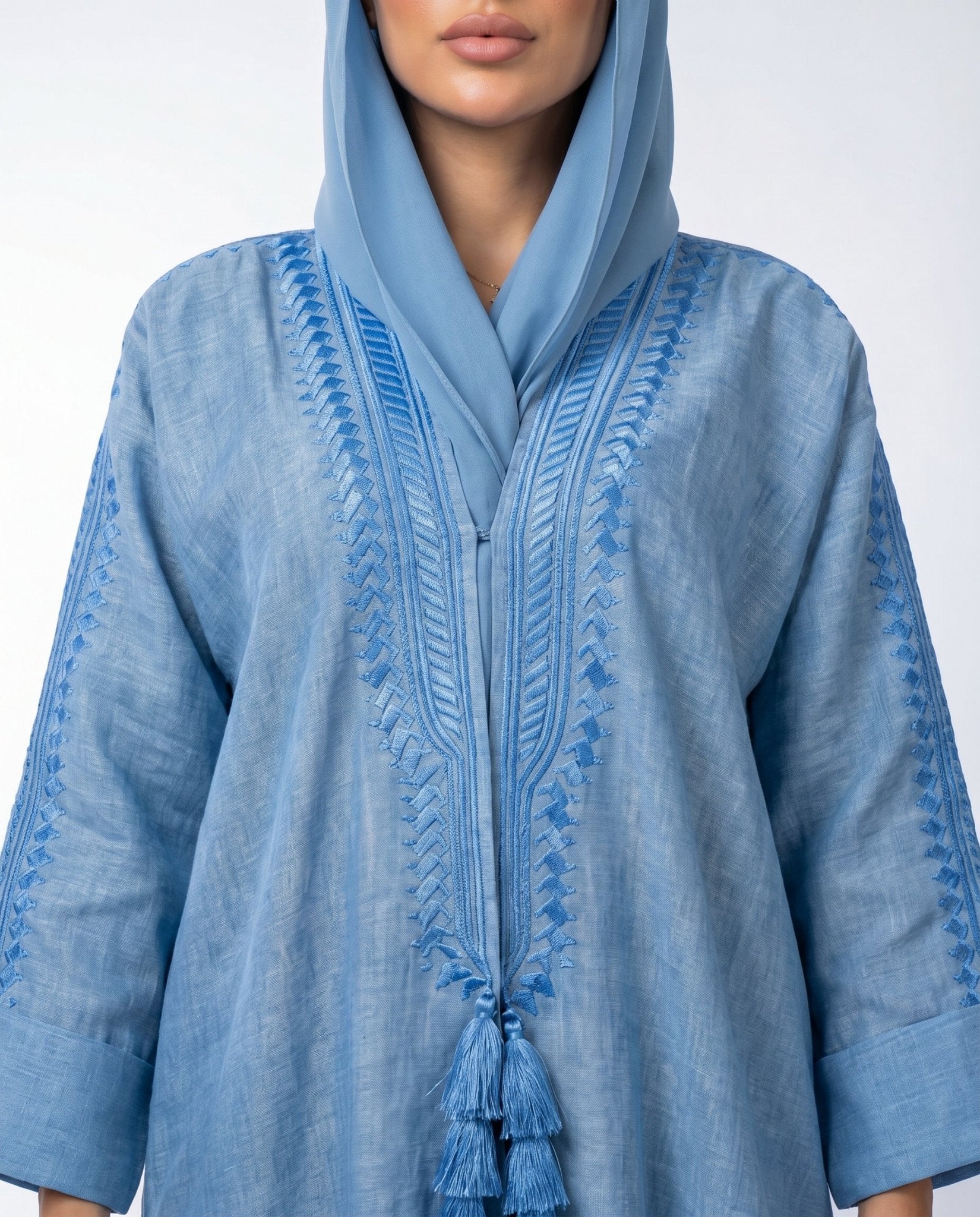FG 601 - LB ABAYA - STYLE HAUTE COUTURE - MIRA Y MANO