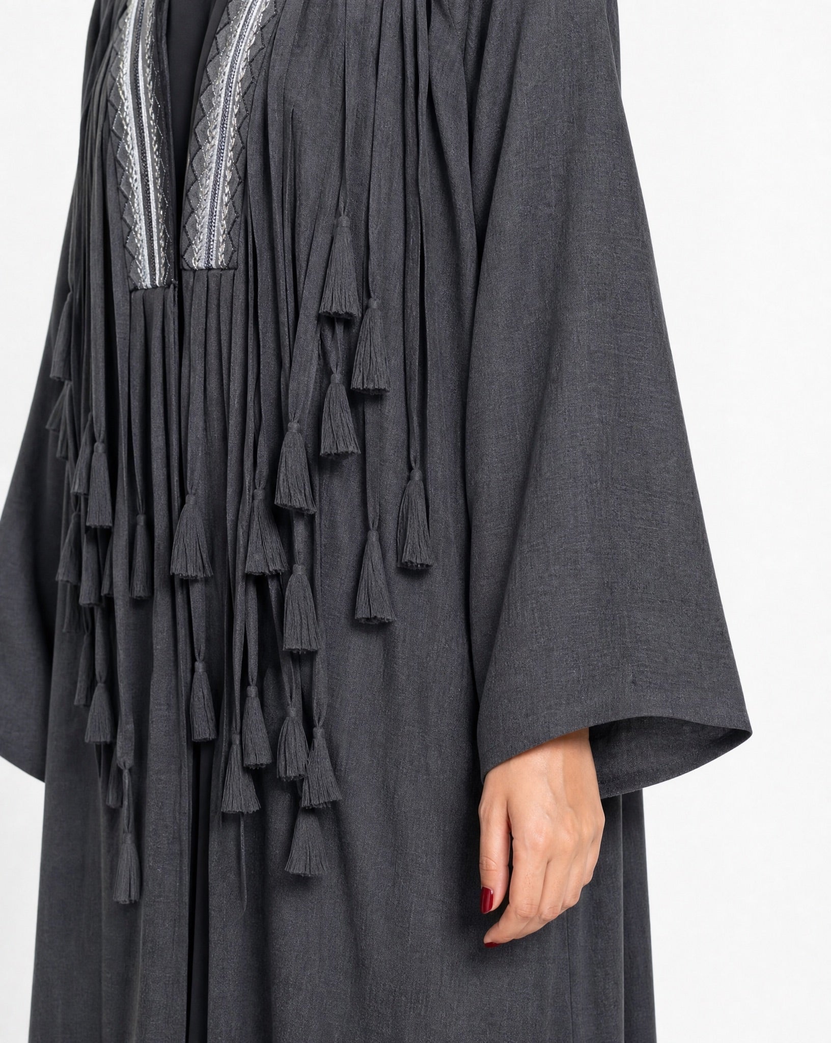 FG 972 ABAYA - STYLE HAUTE COUTURE - MIRA Y MANO